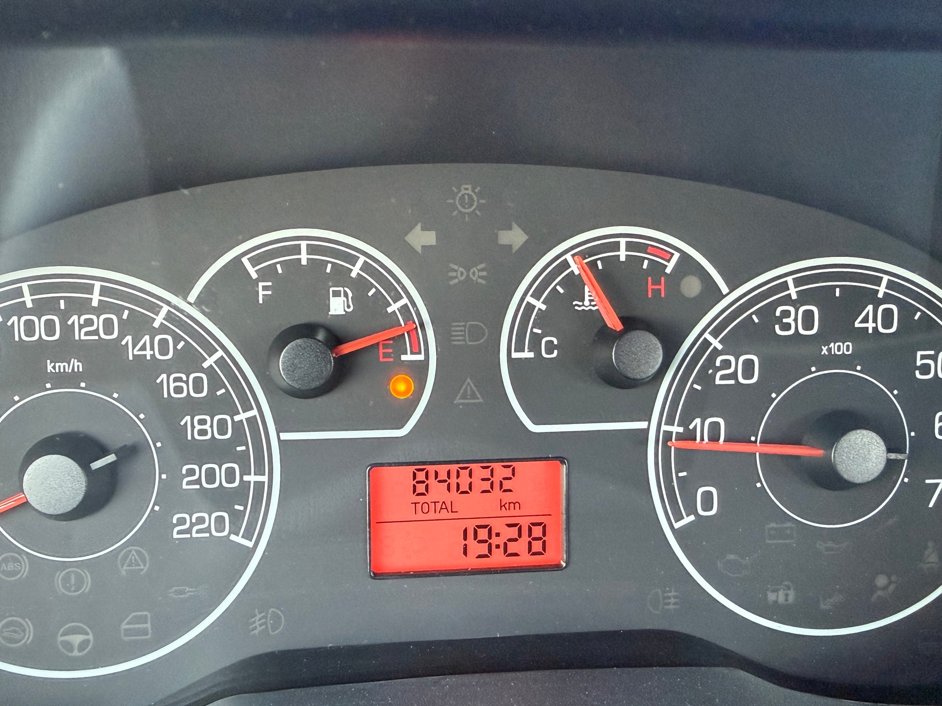 FIAT Punto 1.2 Pop-image-12