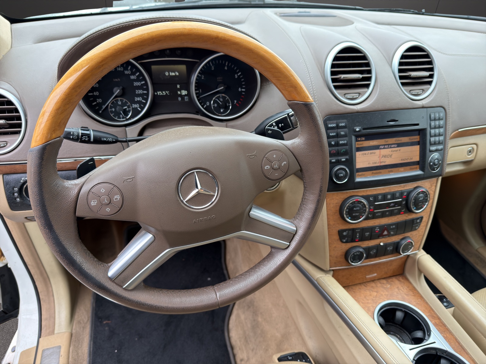 MERCEDES-BENZ GL 500 4Matic 7G-Tronic – V8 mit 388 PS | 7 Plätzer | 7G-Tronic | AIRMATIC | Luxus-SUV zum Hammerpreis!-image-9
