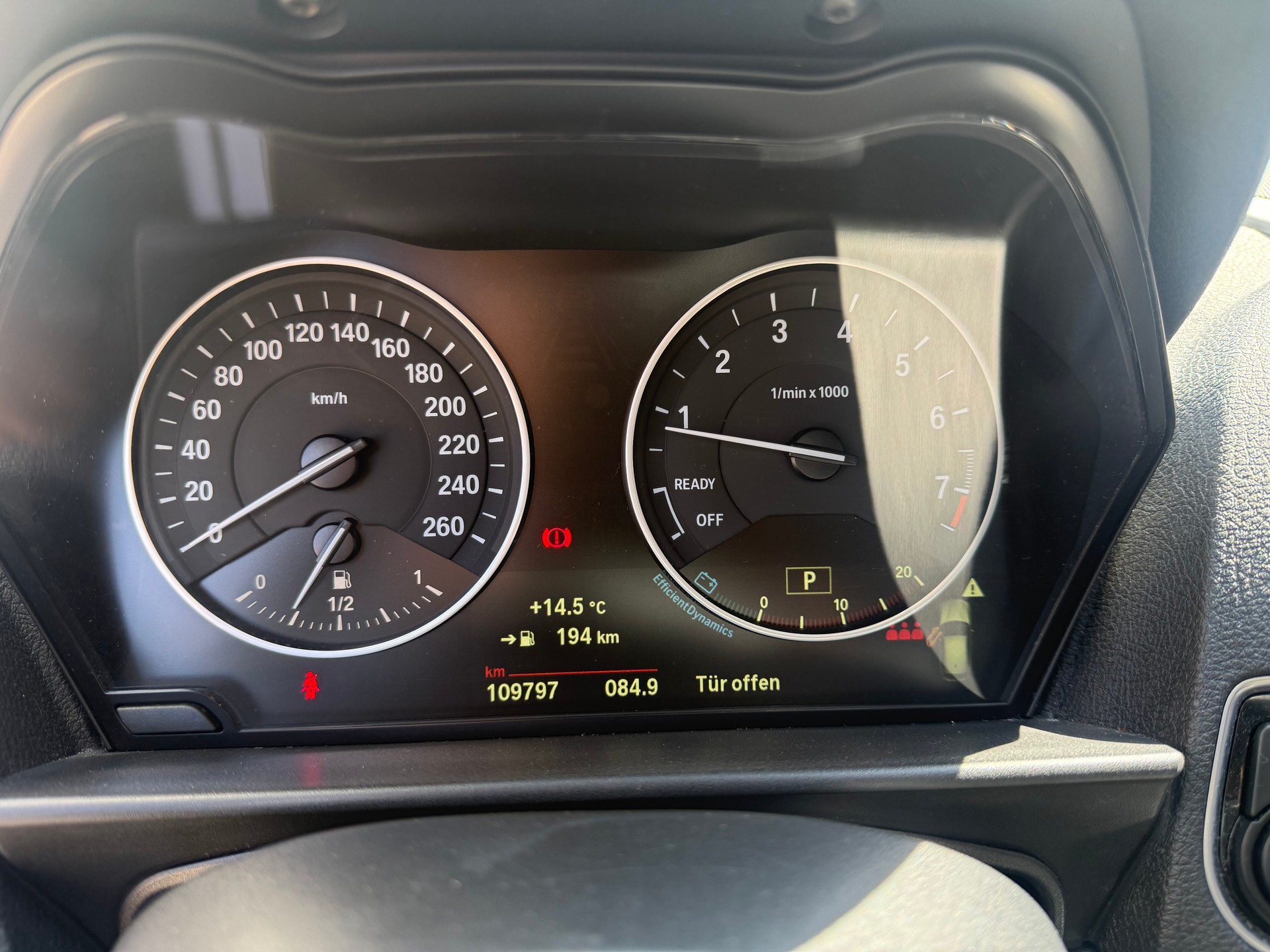 BMW 116i Urban Line Steptronic-image-10