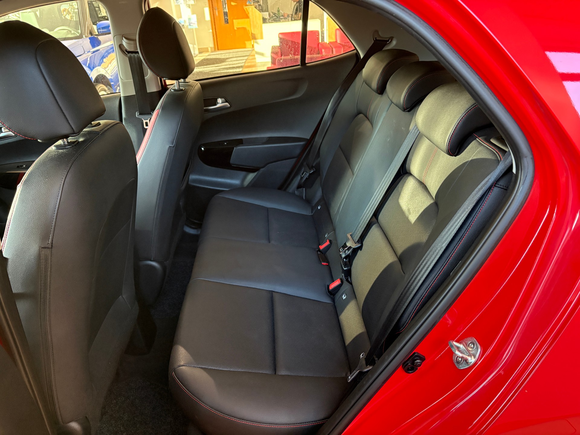 KIA Picanto 1.2 CVVT GT-Line-image-6