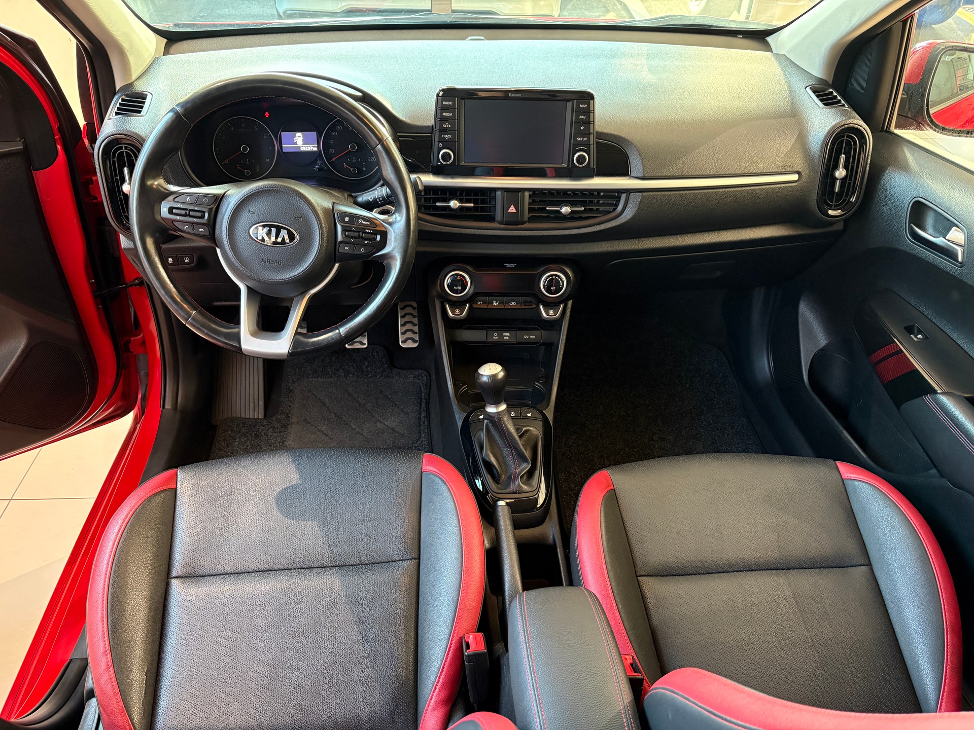 KIA Picanto 1.2 CVVT GT-Line-image-7