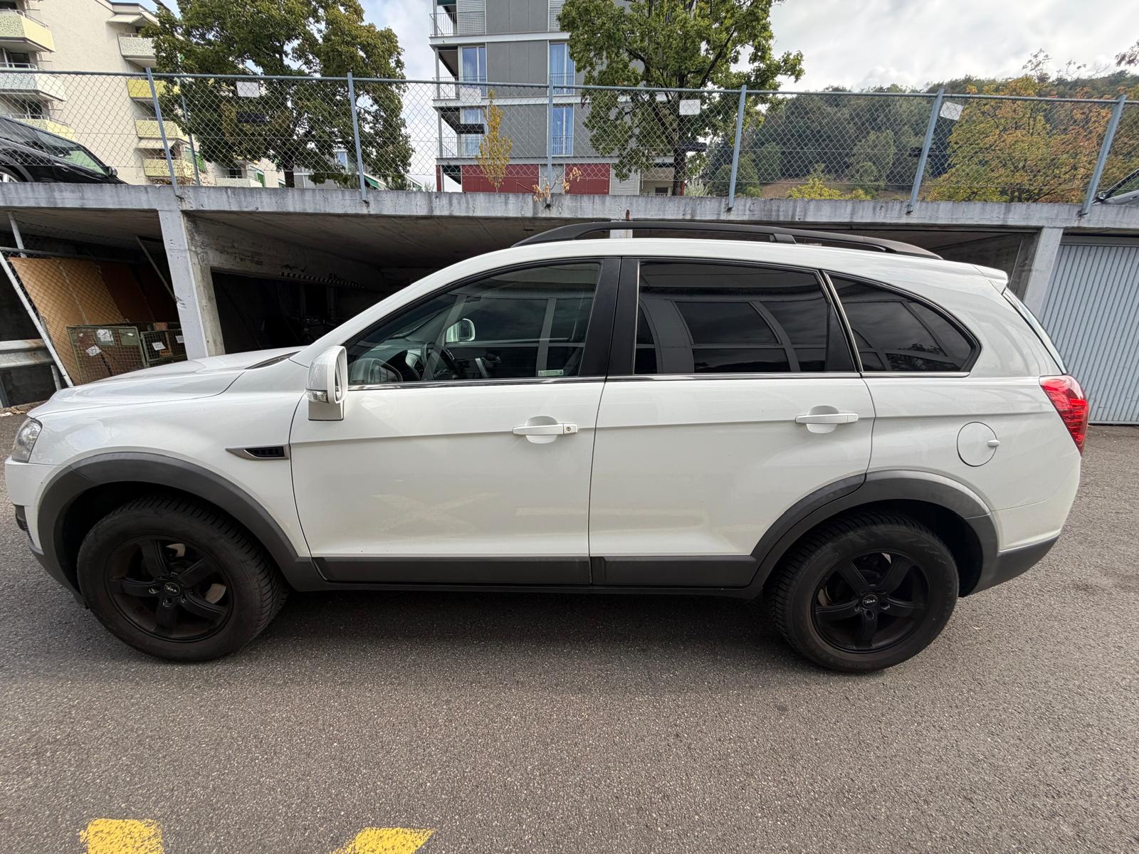 CHEVROLET Captiva 2.4 LT 4WD-image-2