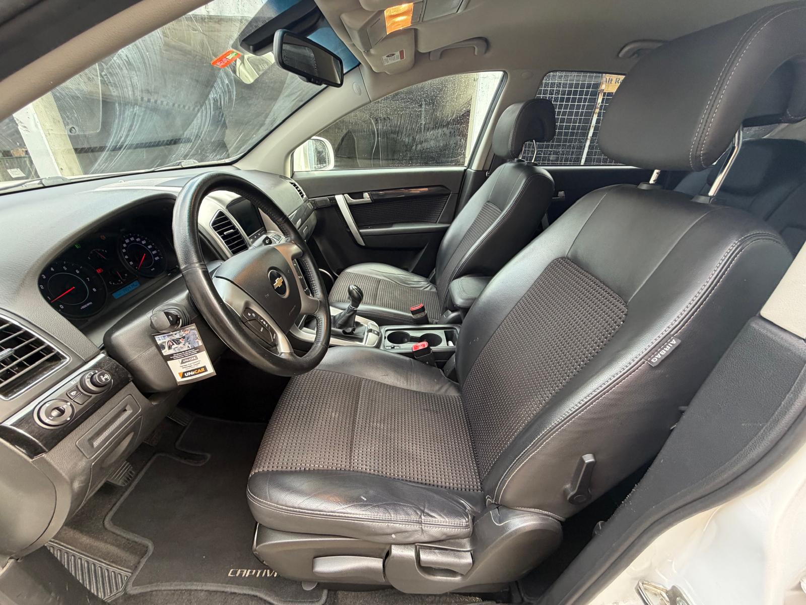 CHEVROLET Captiva 2.4 LT 4WD-image-8