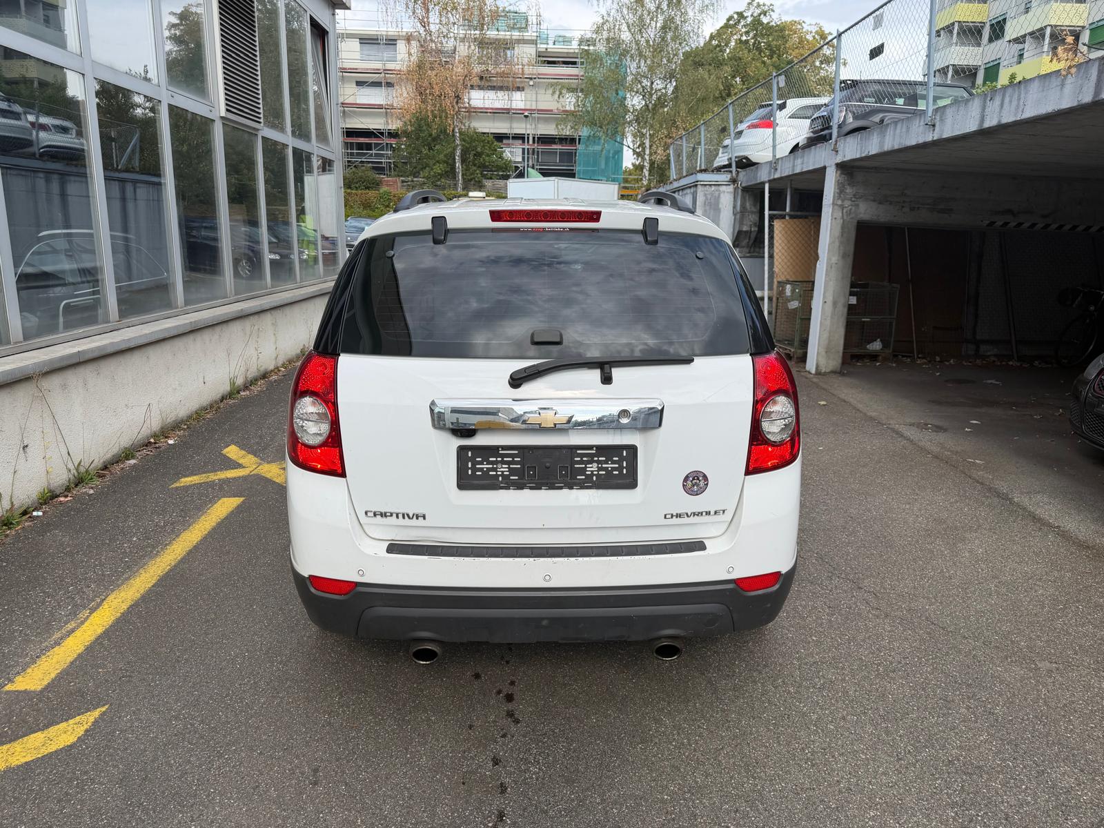 CHEVROLET Captiva 2.4 LT 4WD-image-4
