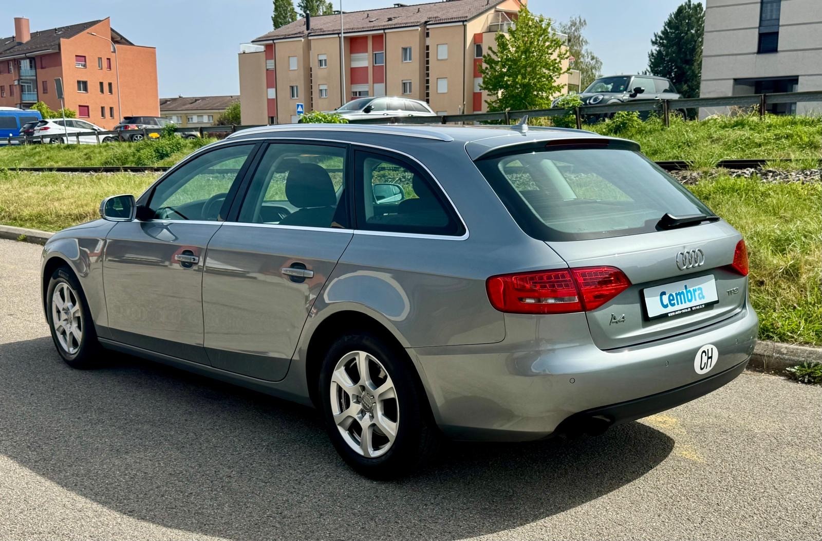 AUDI A4 Avant 1.8 TFSI multitronic-showroom-element-3