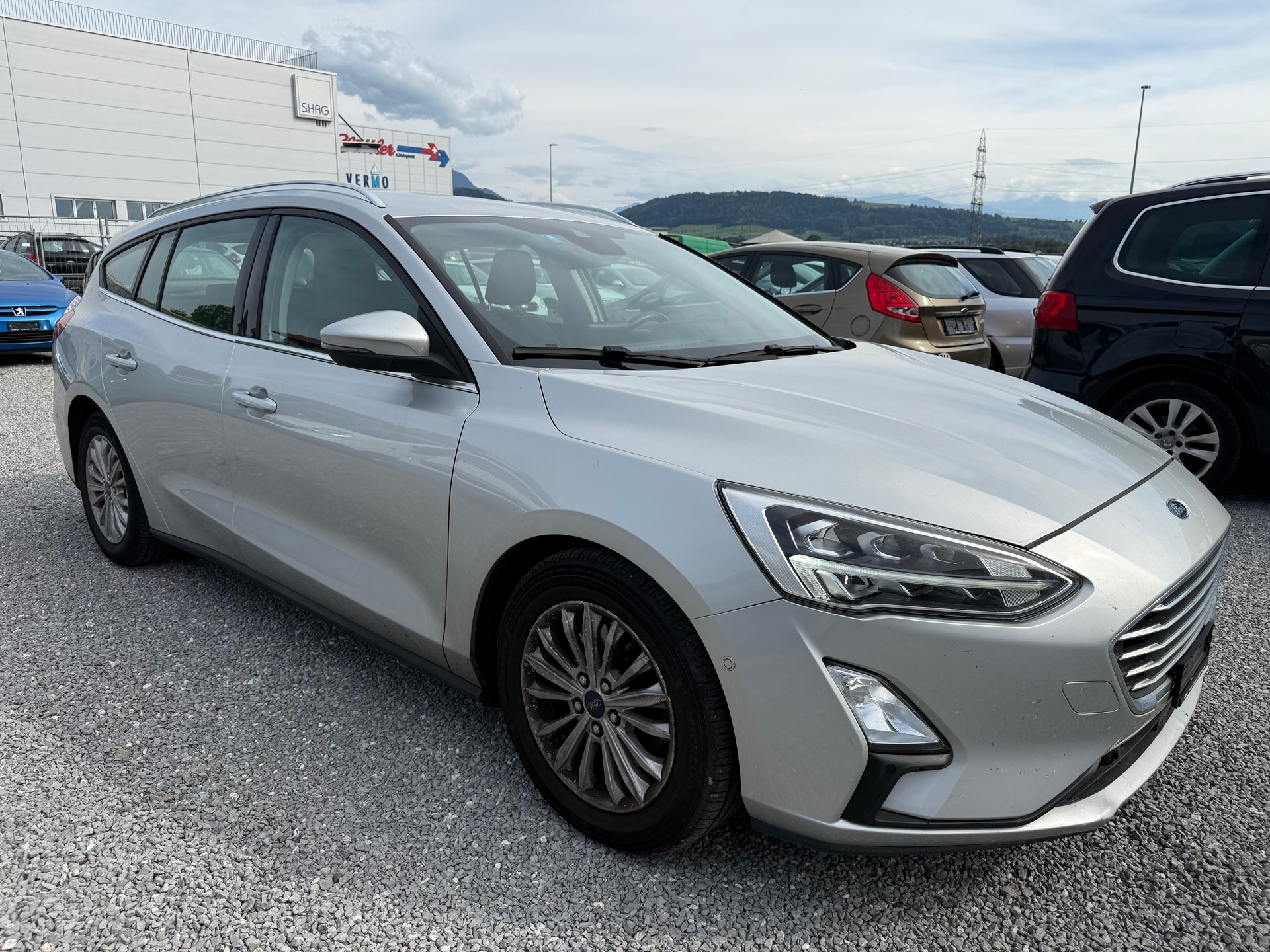 FORD Focus 2.0 TDCi Titanium Automatic-image-5