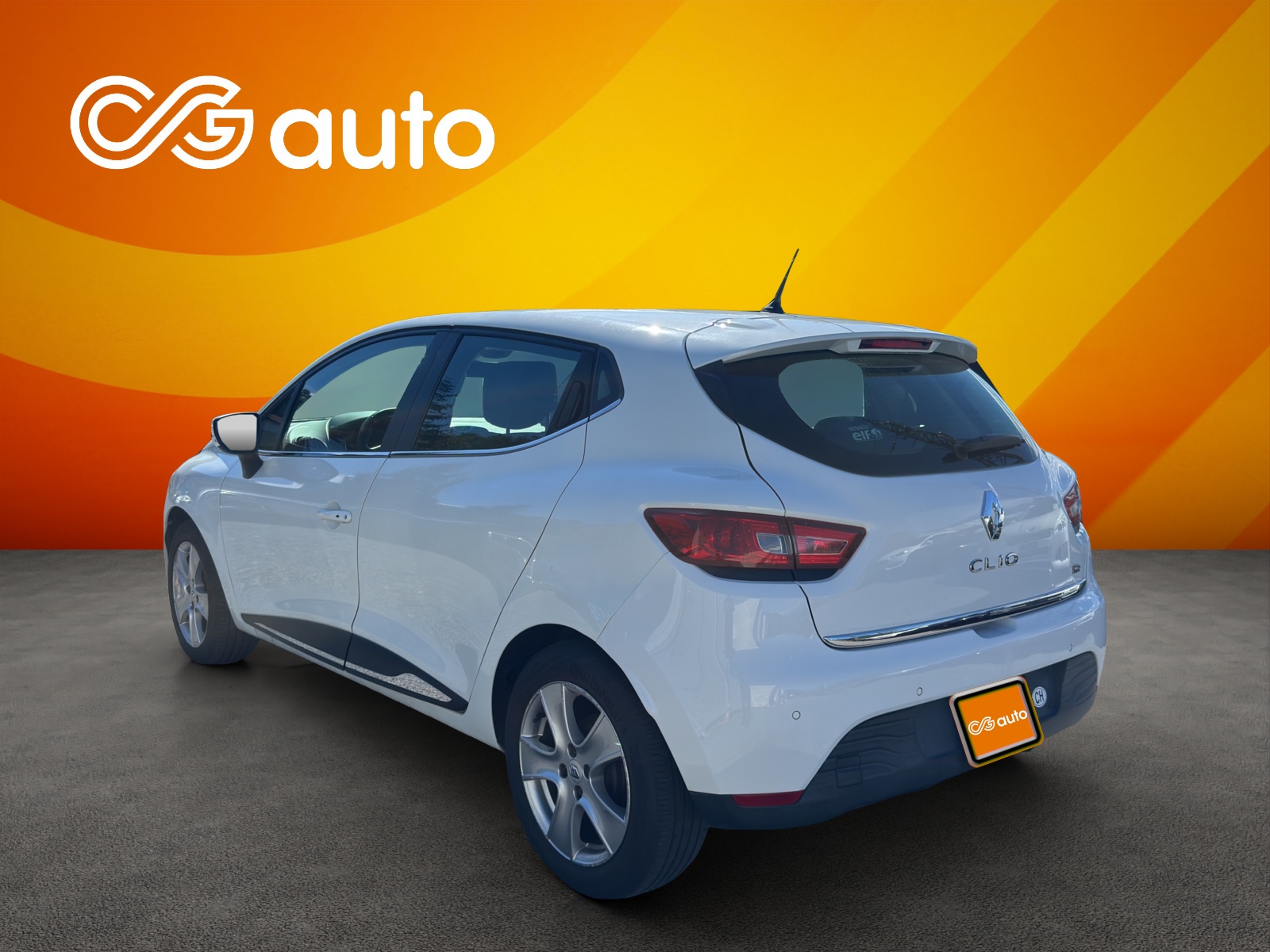 RENAULT Clio 0.9 12V Swiss Edition-image-5