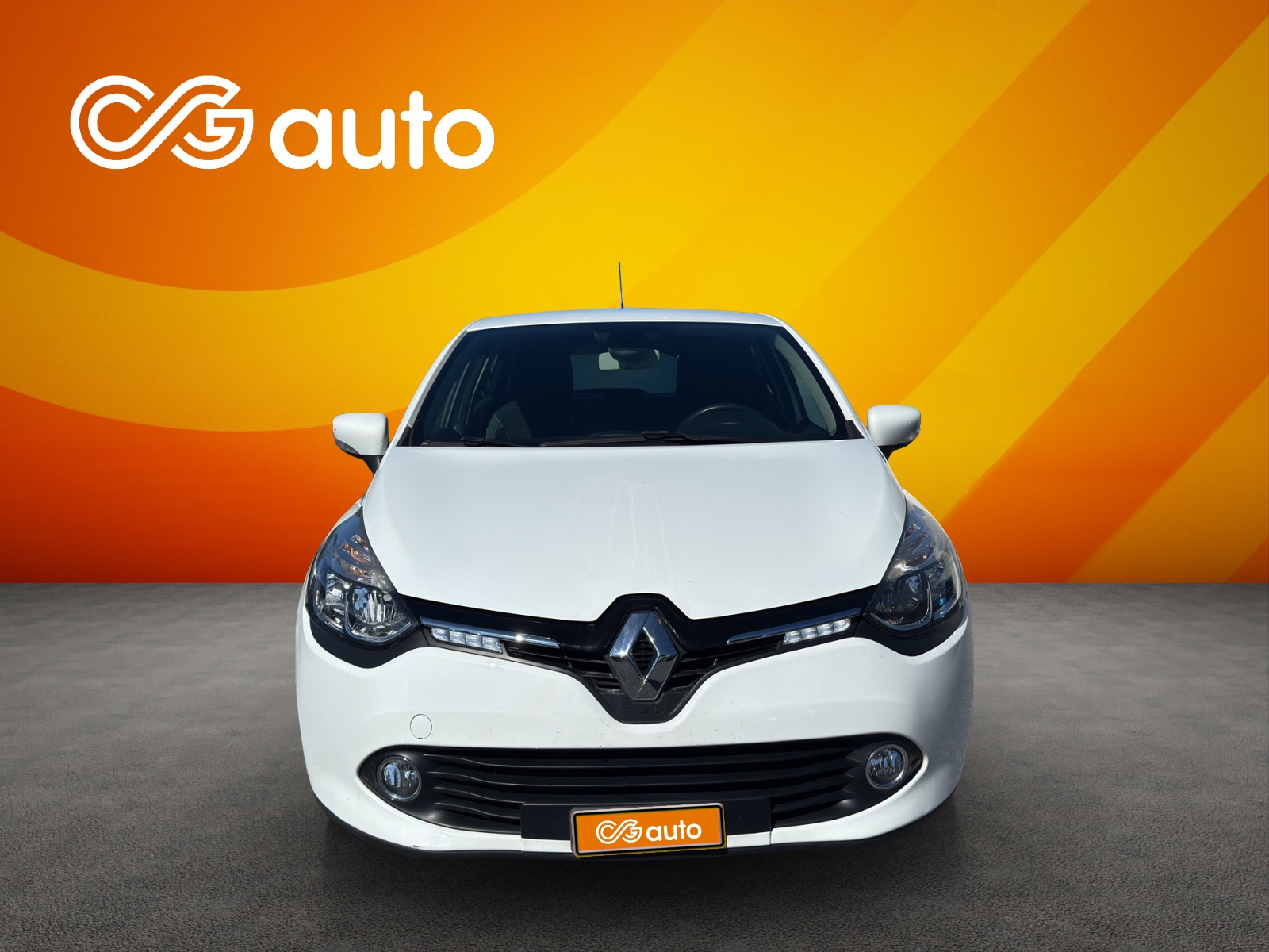 RENAULT Clio 0.9 12V Swiss Edition-image-2