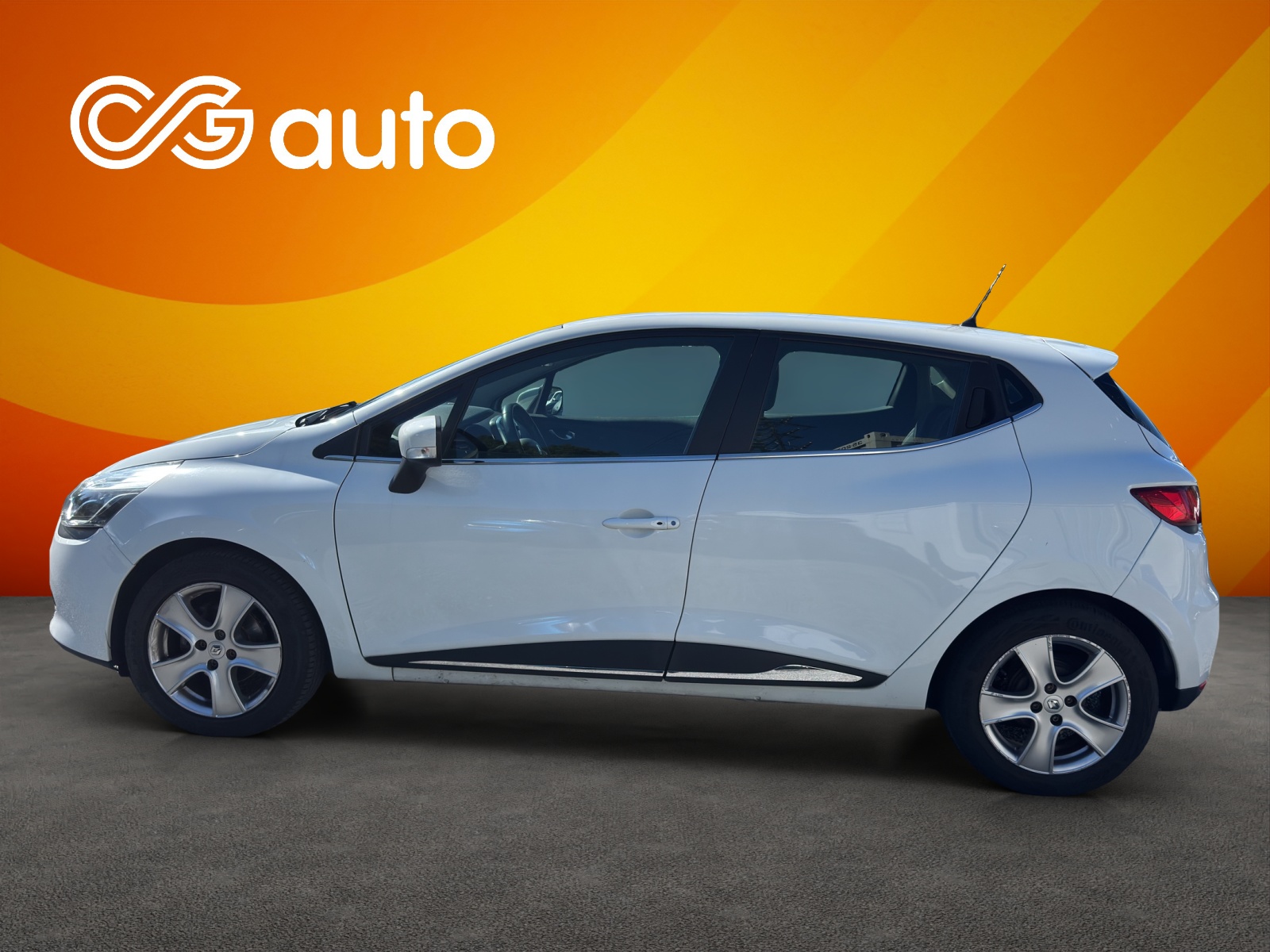 RENAULT Clio 0.9 12V Swiss Edition-image-3