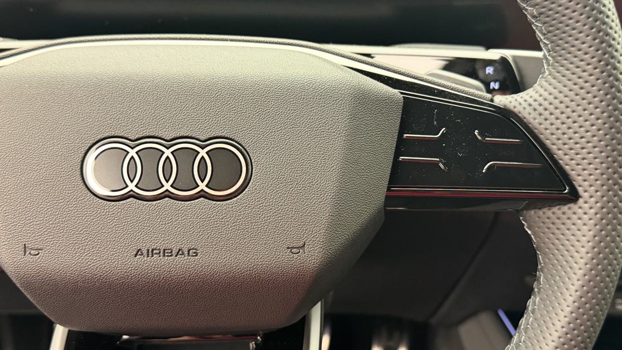 AUDI Q3 Sportback e-hybrid 200 kW S tronic-image-9
