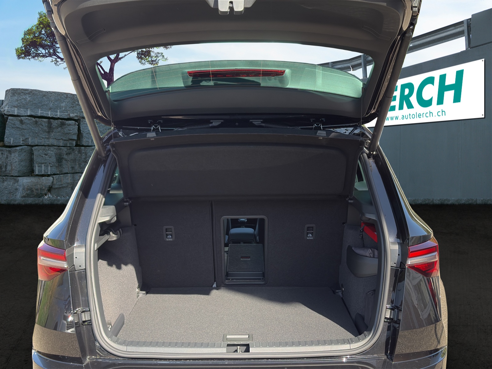 SKODA Karoq 2.0 TSI SportLine 4x4 DSG-image-5