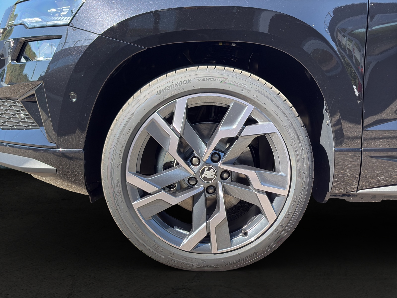 SKODA Karoq 2.0 TSI SportLine 4x4 DSG-image-15
