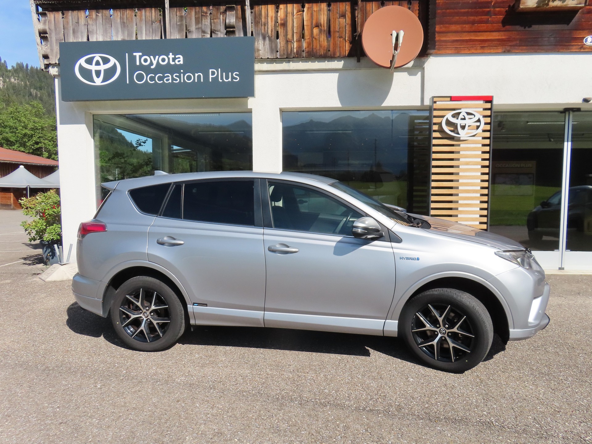 TOYOTA RAV4 2.5 HSD Sapphire-image-2