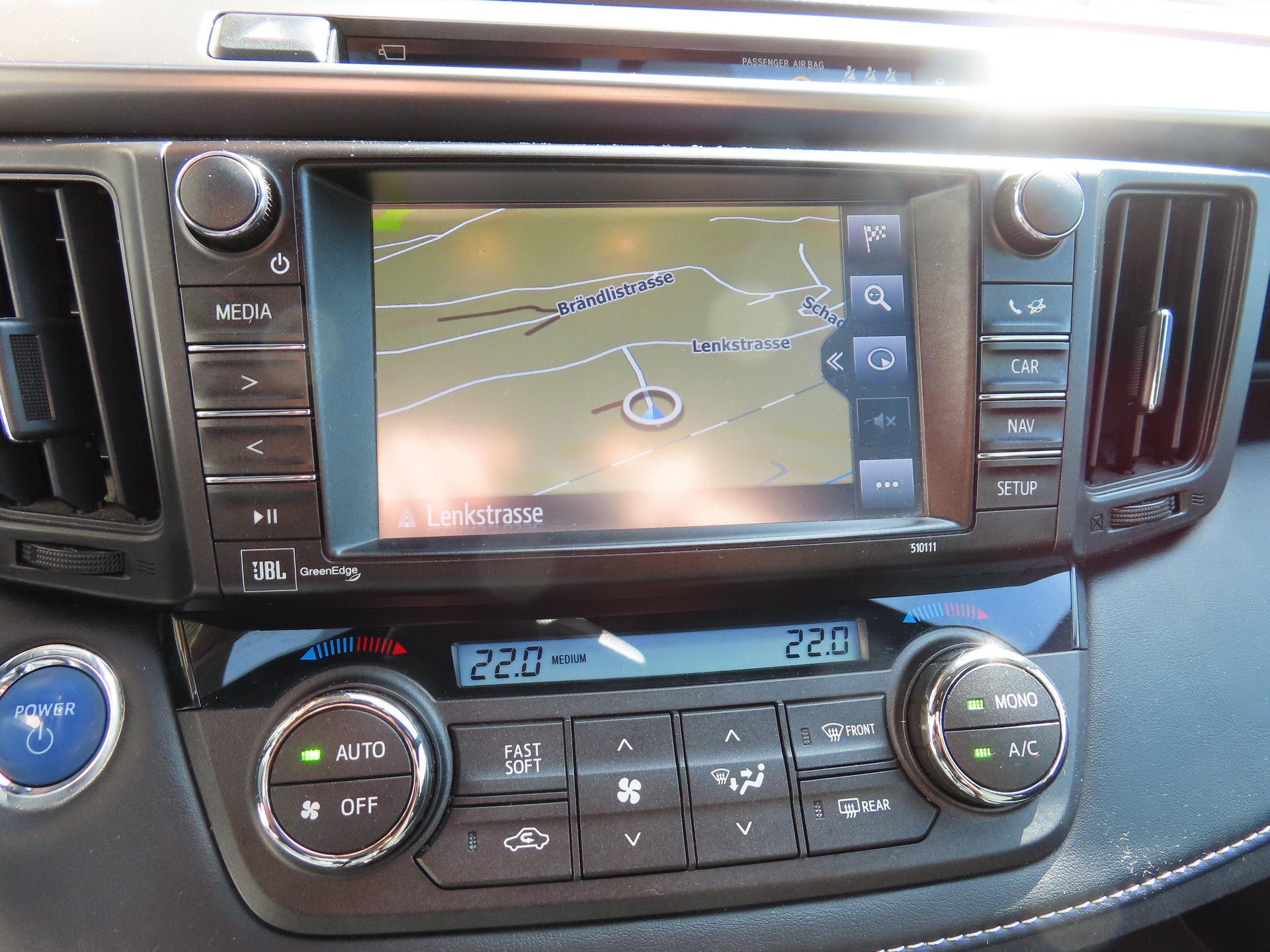 TOYOTA RAV4 2.5 HSD Sapphire-image-11