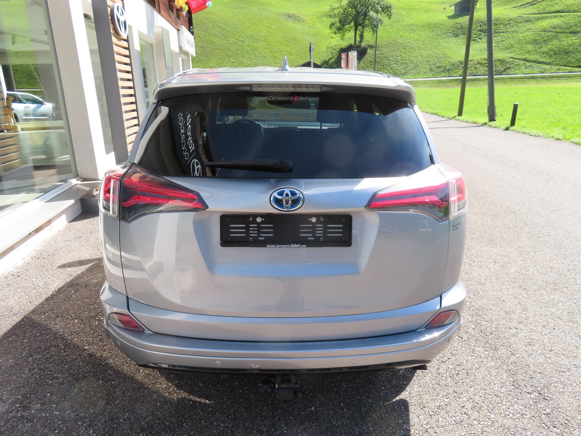 TOYOTA RAV4 2.5 HSD Sapphire-image-4