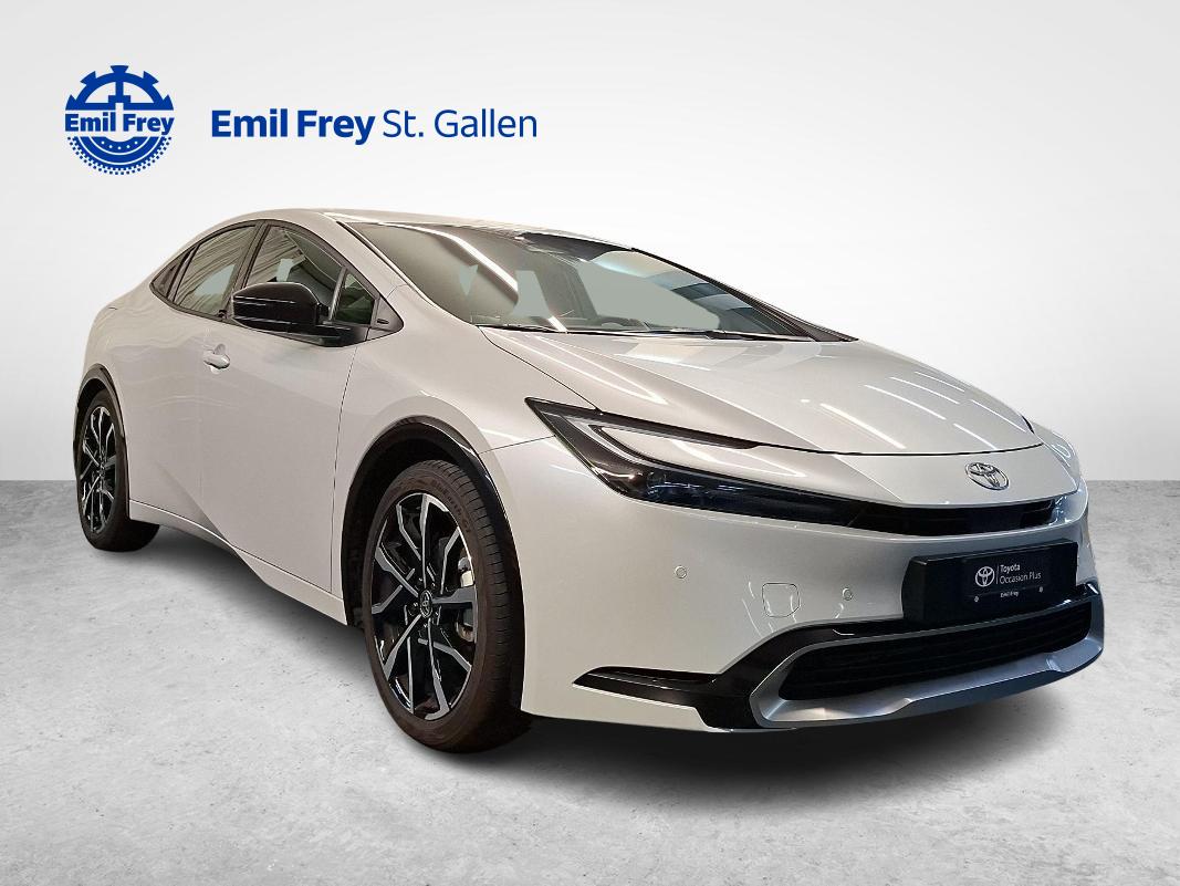 TOYOTA Prius 2.0 Plug-In-Hybrid Style-image-6