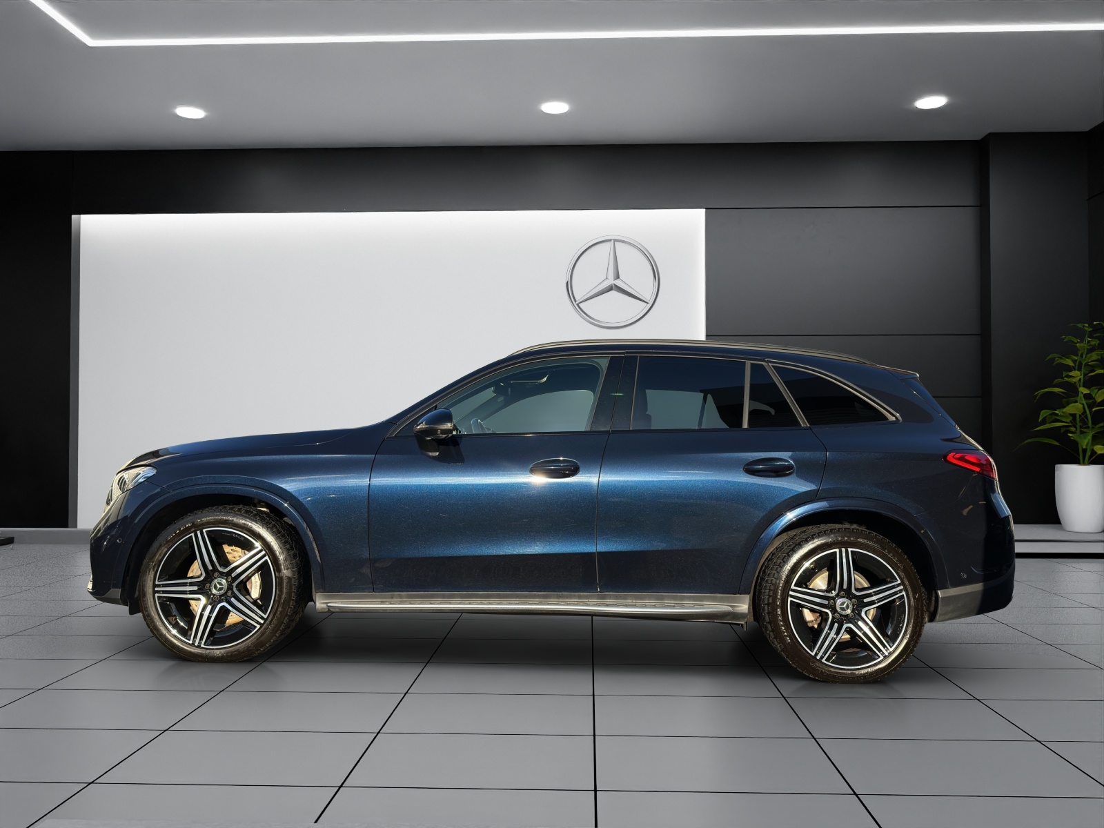 MERCEDES-BENZ GLC 220 d 4M 9G-Tronic-image-2