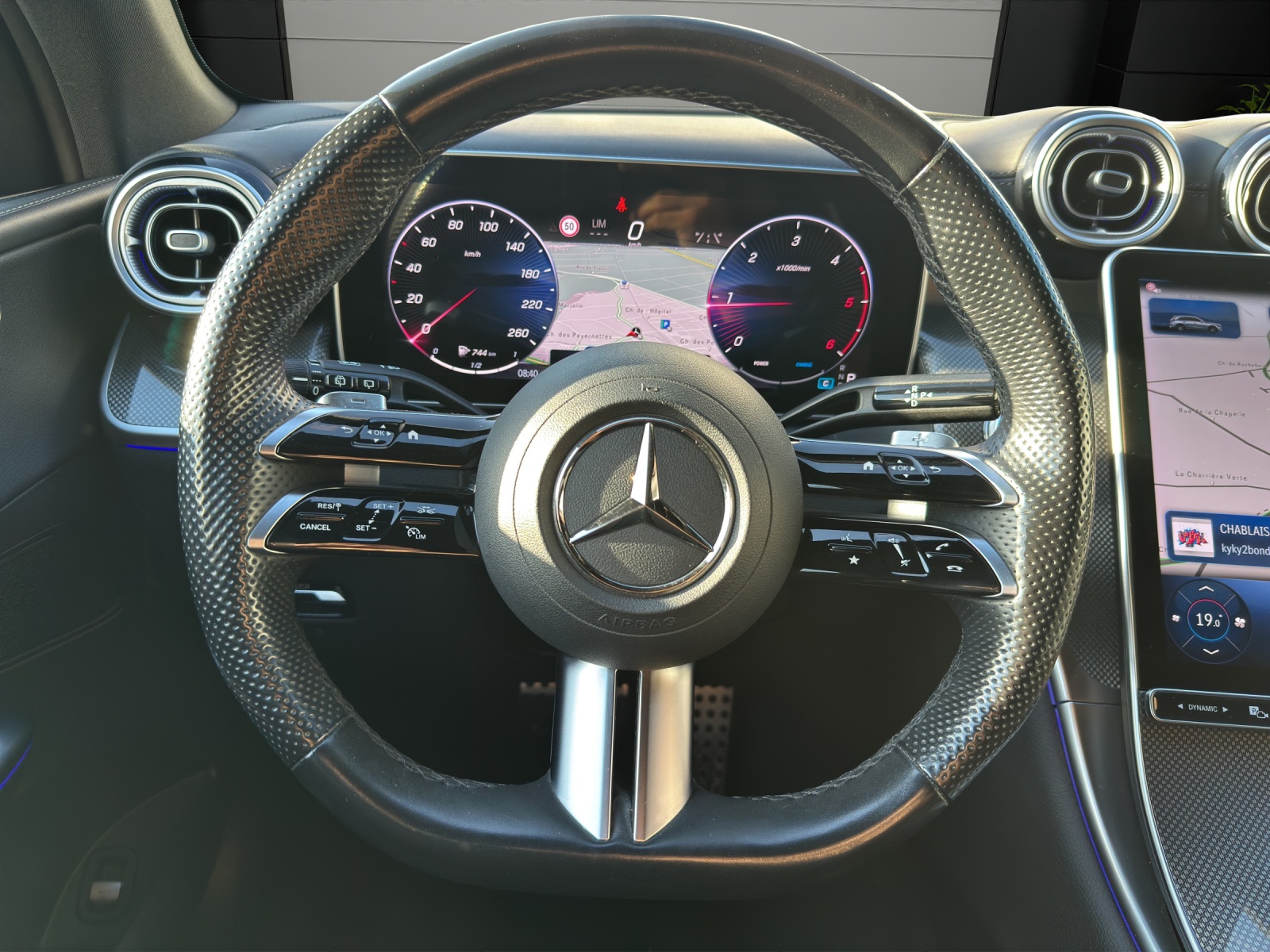 MERCEDES-BENZ GLC 220 d 4M 9G-Tronic-image-8