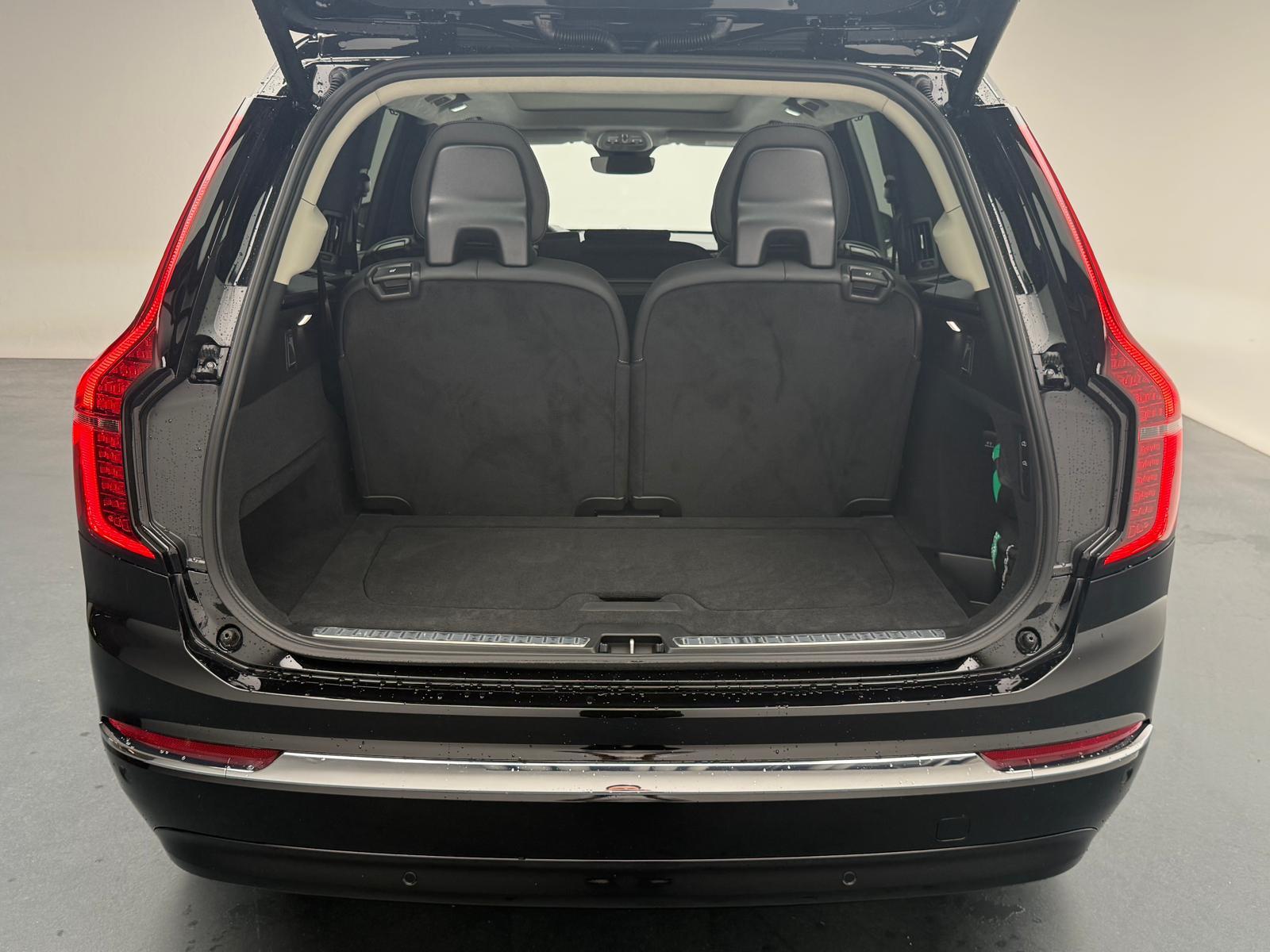 VOLVO XC90 2.0 B5 MH Ultra Bright AWD-image-17