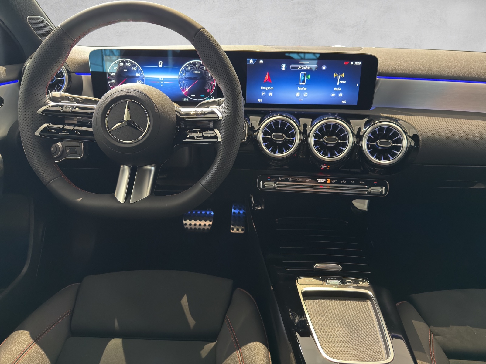 MERCEDES-BENZ A 250 4M AMG W177-showroom-element-3