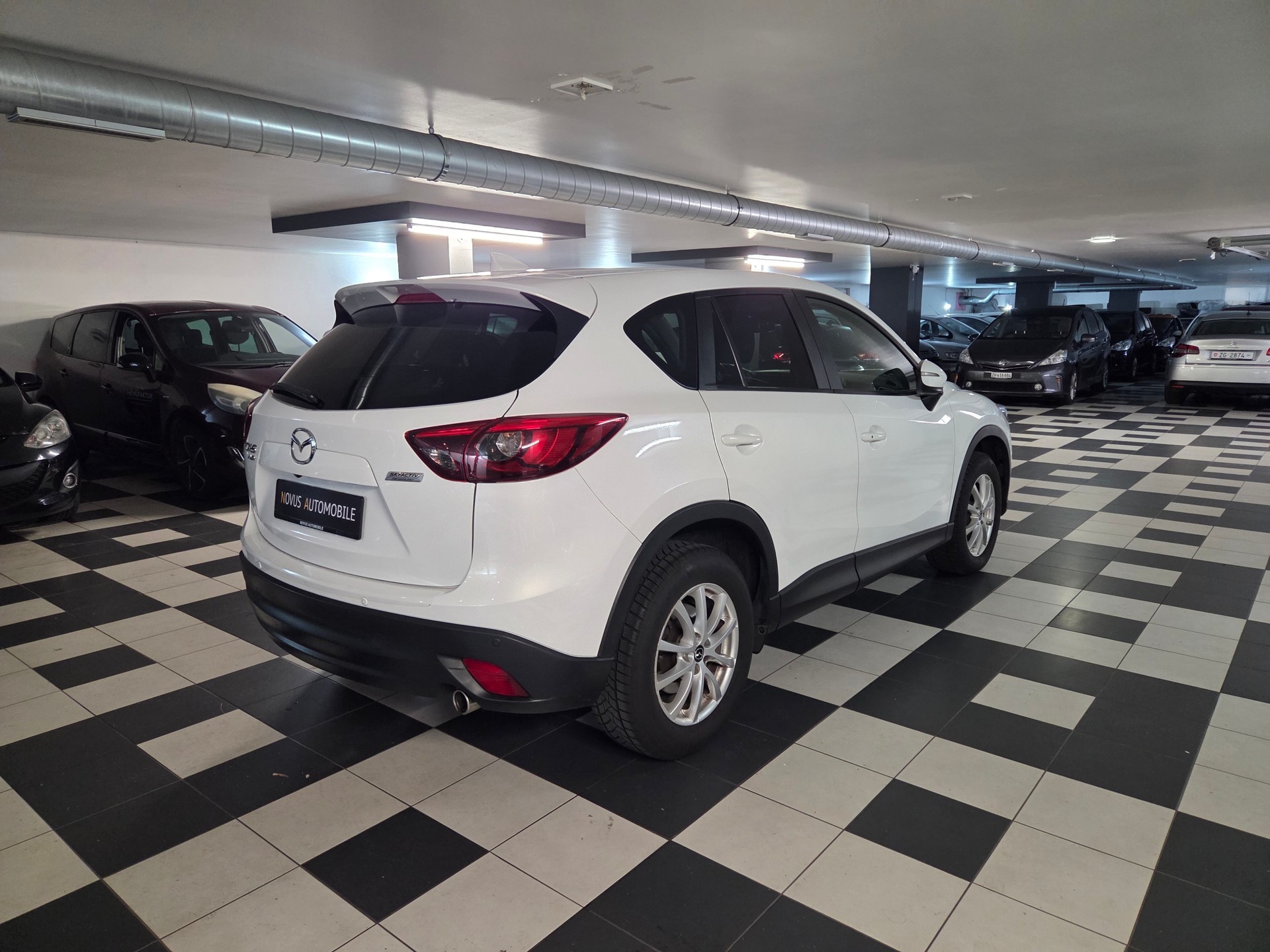 MAZDA CX-5 2.2 D HP Revolution AWD Automatic-image-4