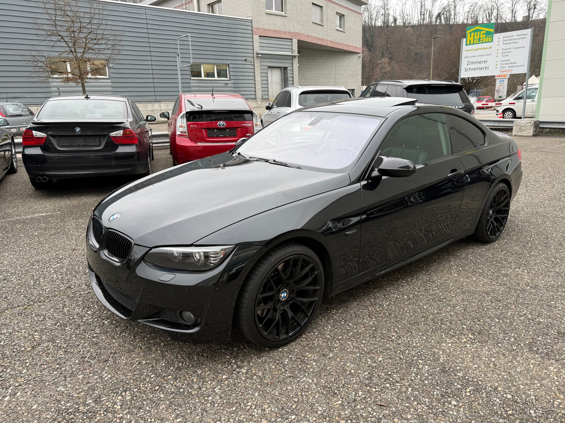 BMW 335i Coupé-image-0