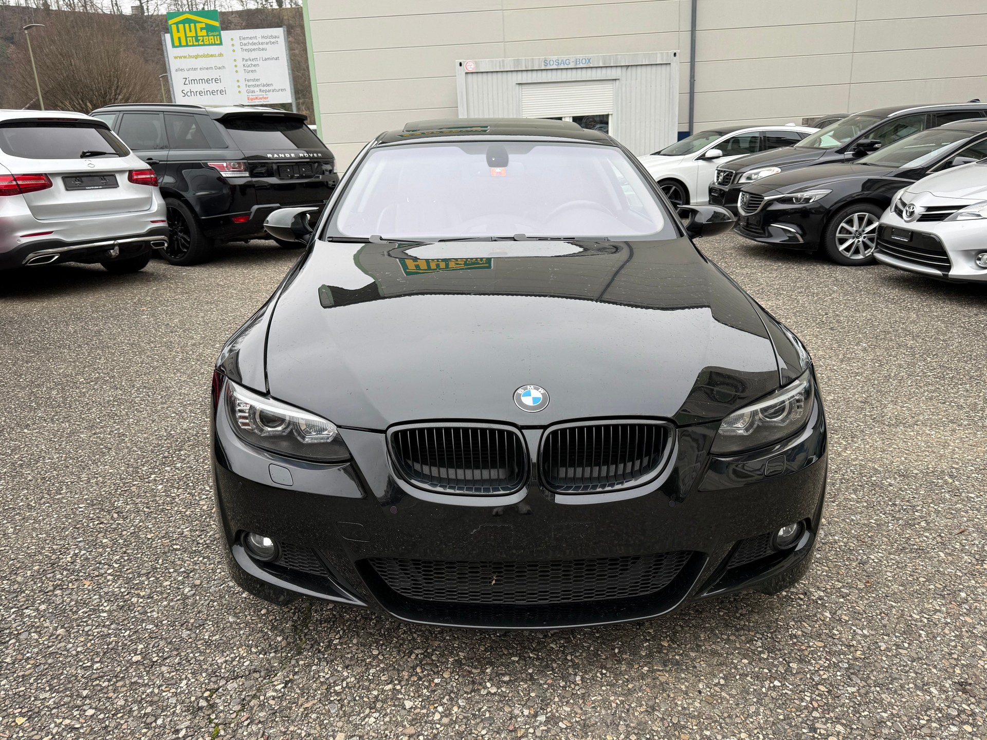 BMW 335i Coupé-image-3