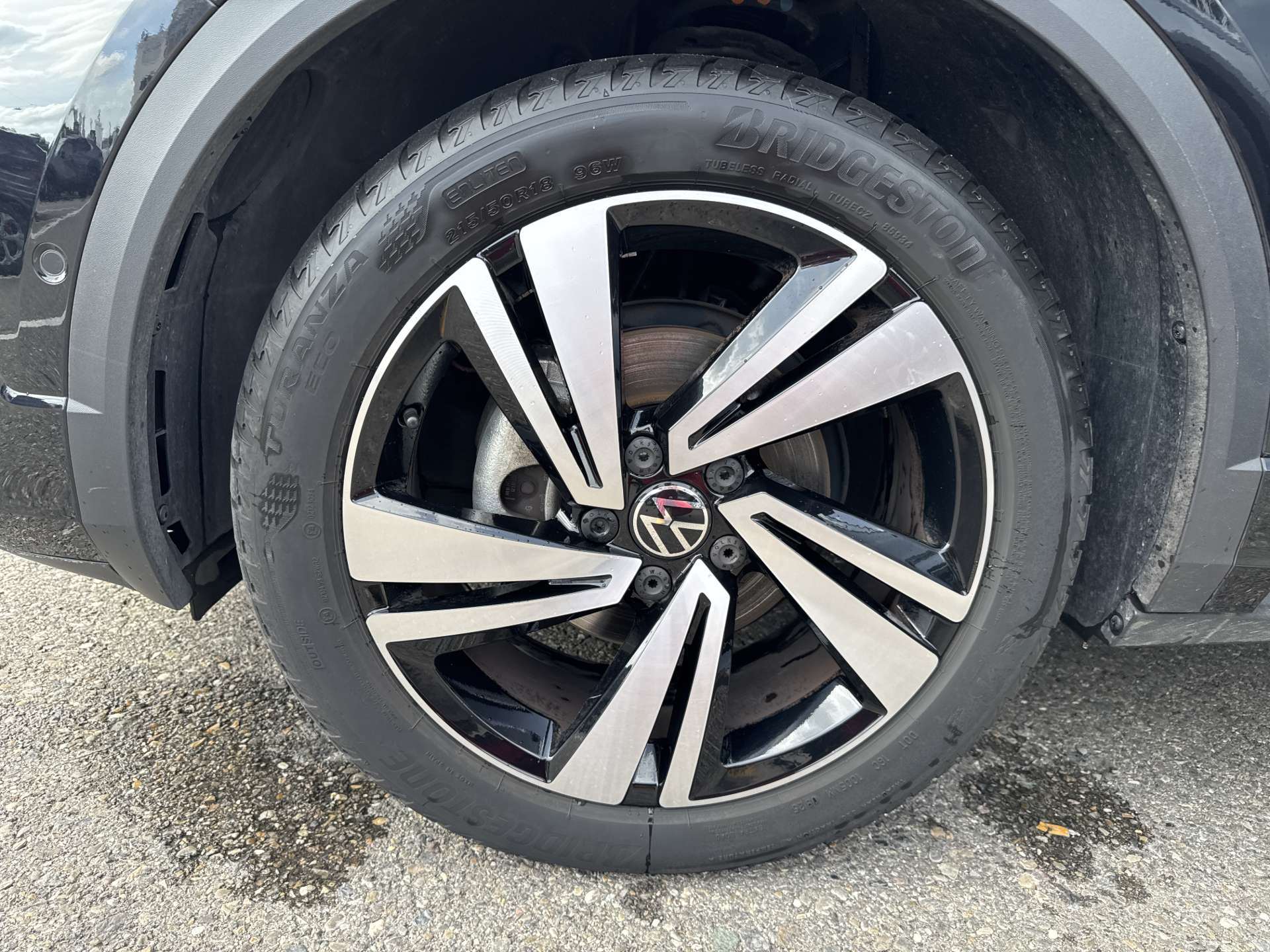 VW T-Roc 1.5 TSi EVO R-Line DSG-Automat-image-8