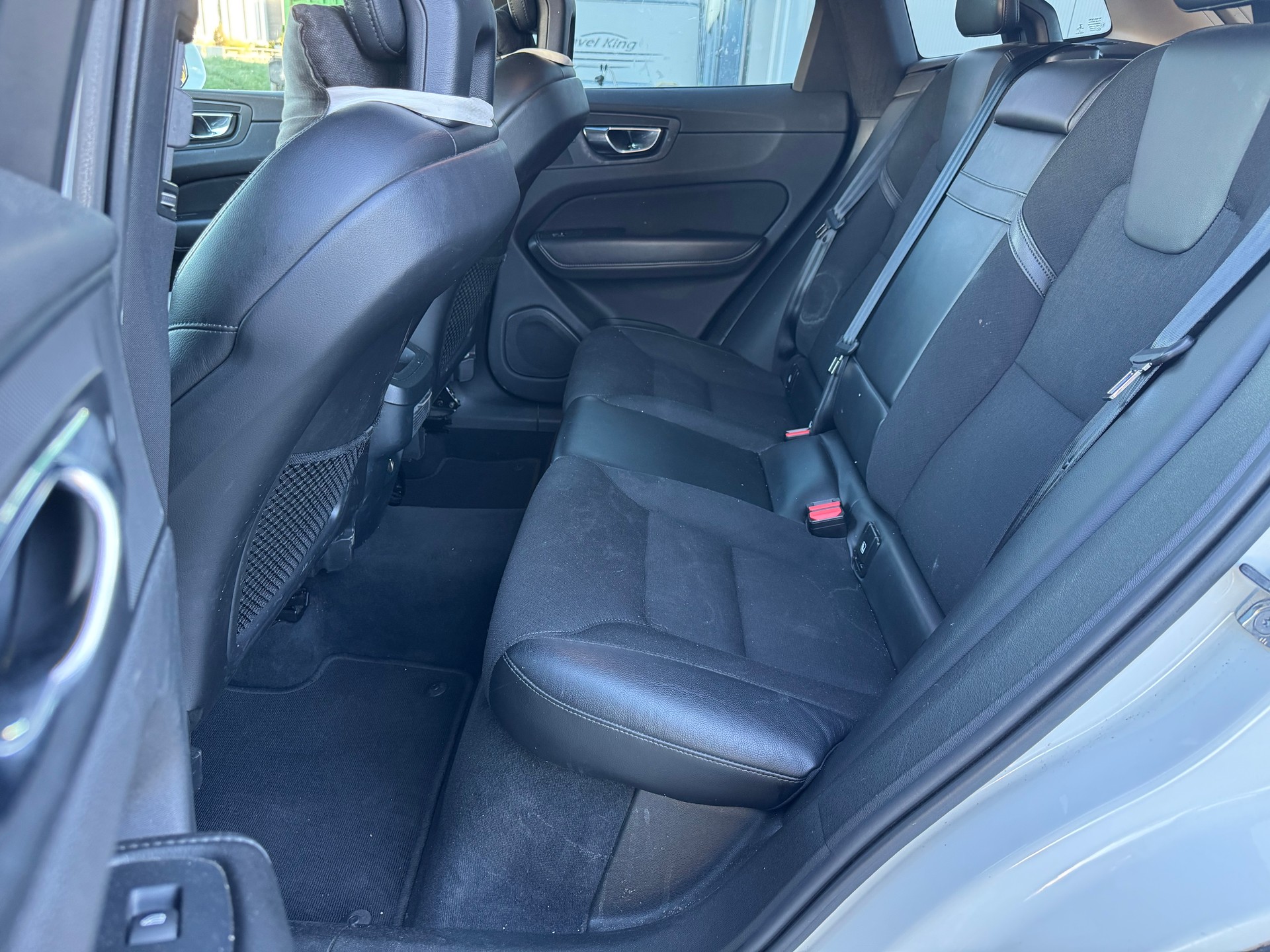 VOLVO XC60 D4 AWD Inscription Geartronic-image-7