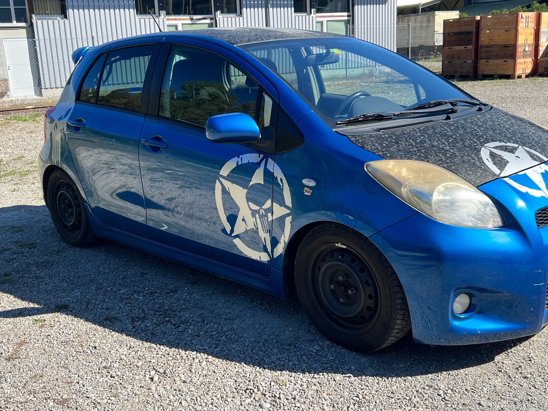 TOYOTA Yaris 1.8 TS-image-1