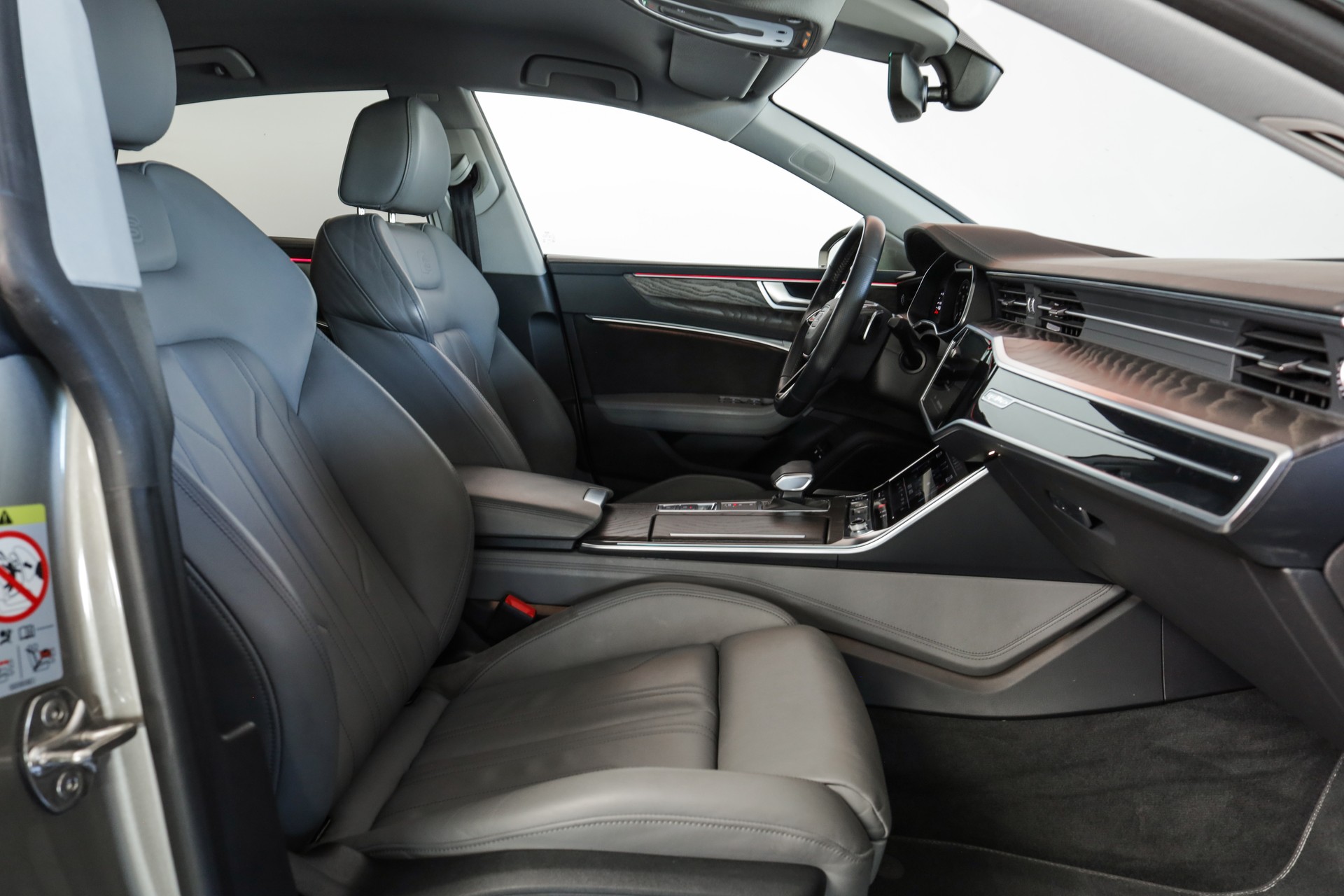 AUDI A7 Sportback 55 TFSI e quattro Carat Beige S line / Bang & Olufsen / Head-up Display-image-12