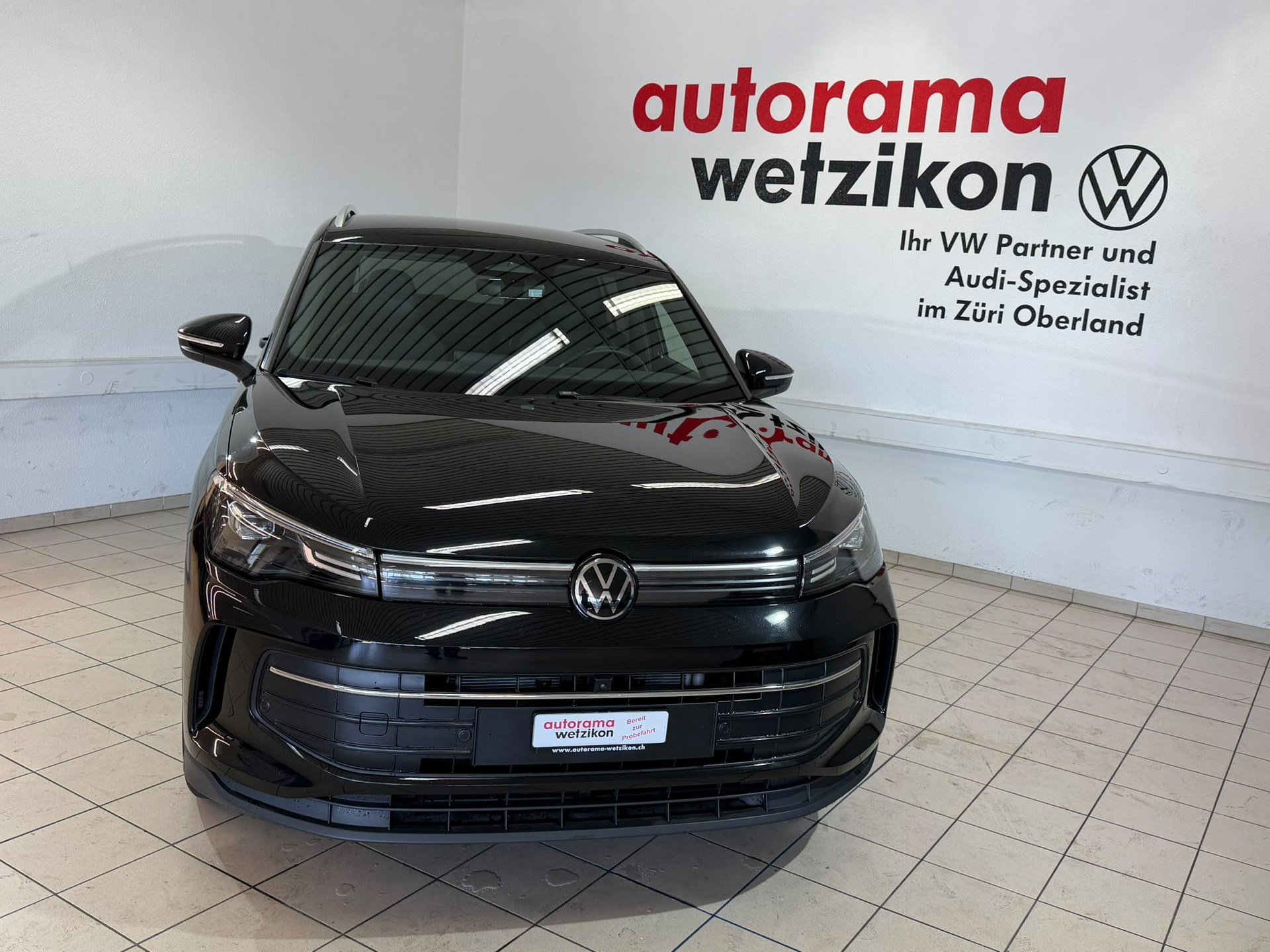 VW Tiguan 2.0 TDI SCR Life DSG-image-1