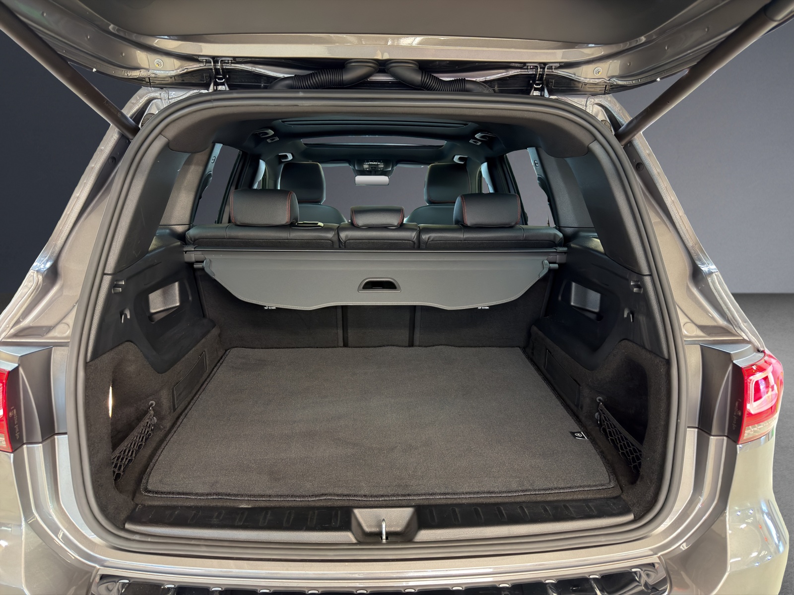 MERCEDES-BENZ GLB 250 AMG Line 4 MATIC-image-16