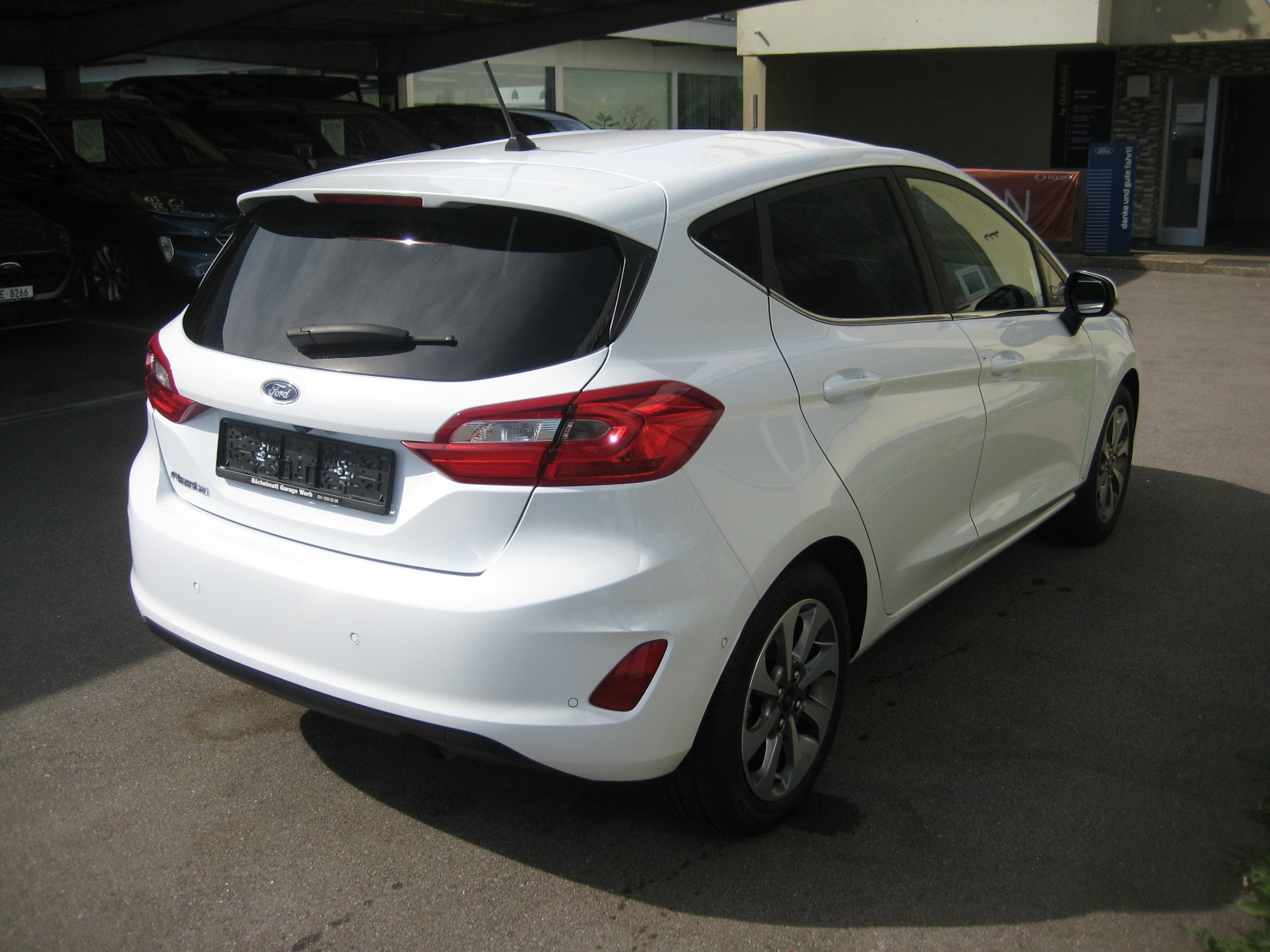 FORD Fiesta 1.0 SCTi Titanium-image-3