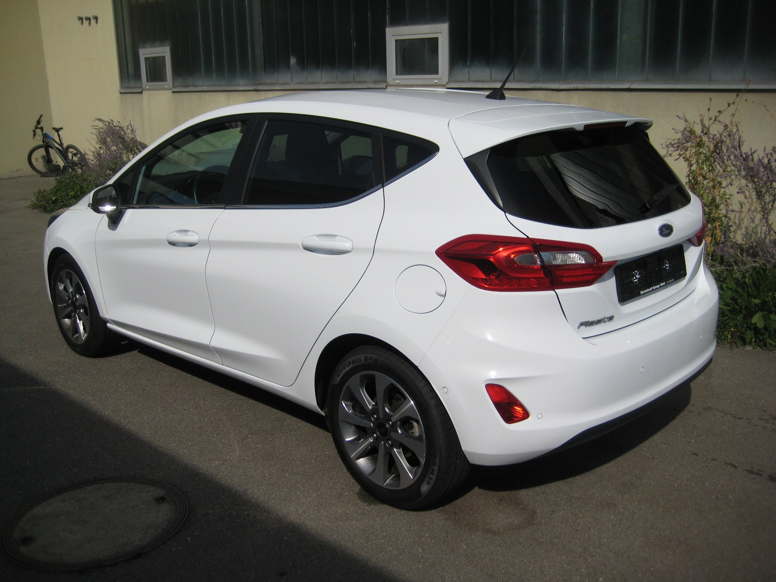 FORD Fiesta 1.0 SCTi Titanium-image-2