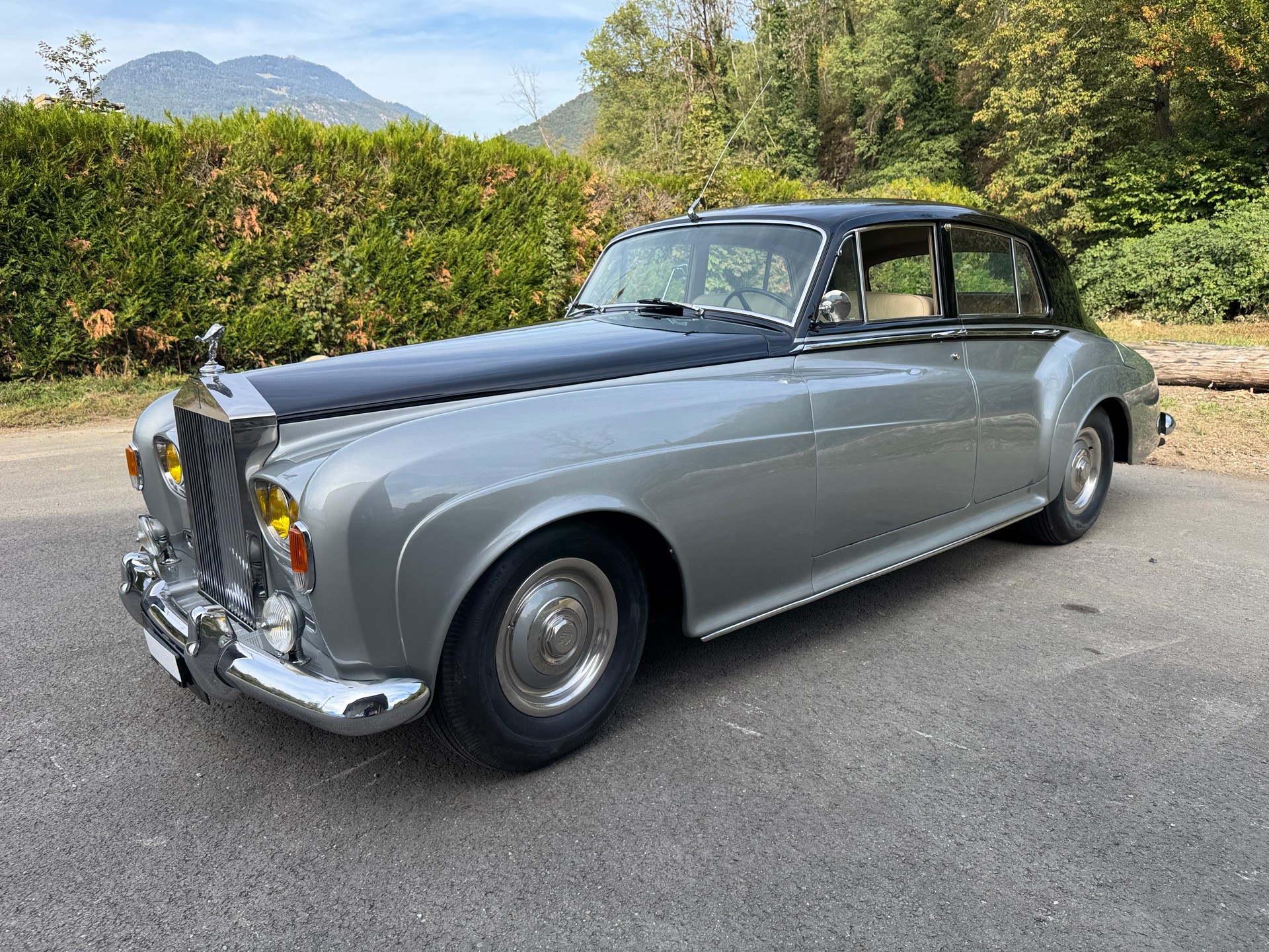 ROLLS-ROYCE Silver Cloud III, Standard Steel Saloon-image-0