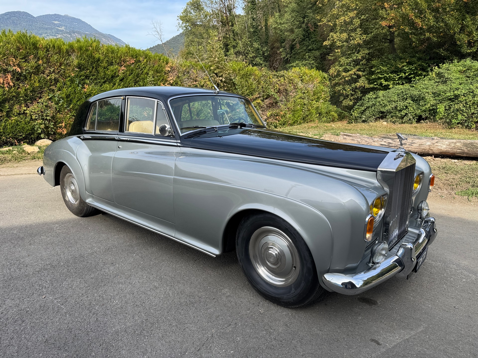ROLLS-ROYCE Silver Cloud III, Standard Steel Saloon-image-5