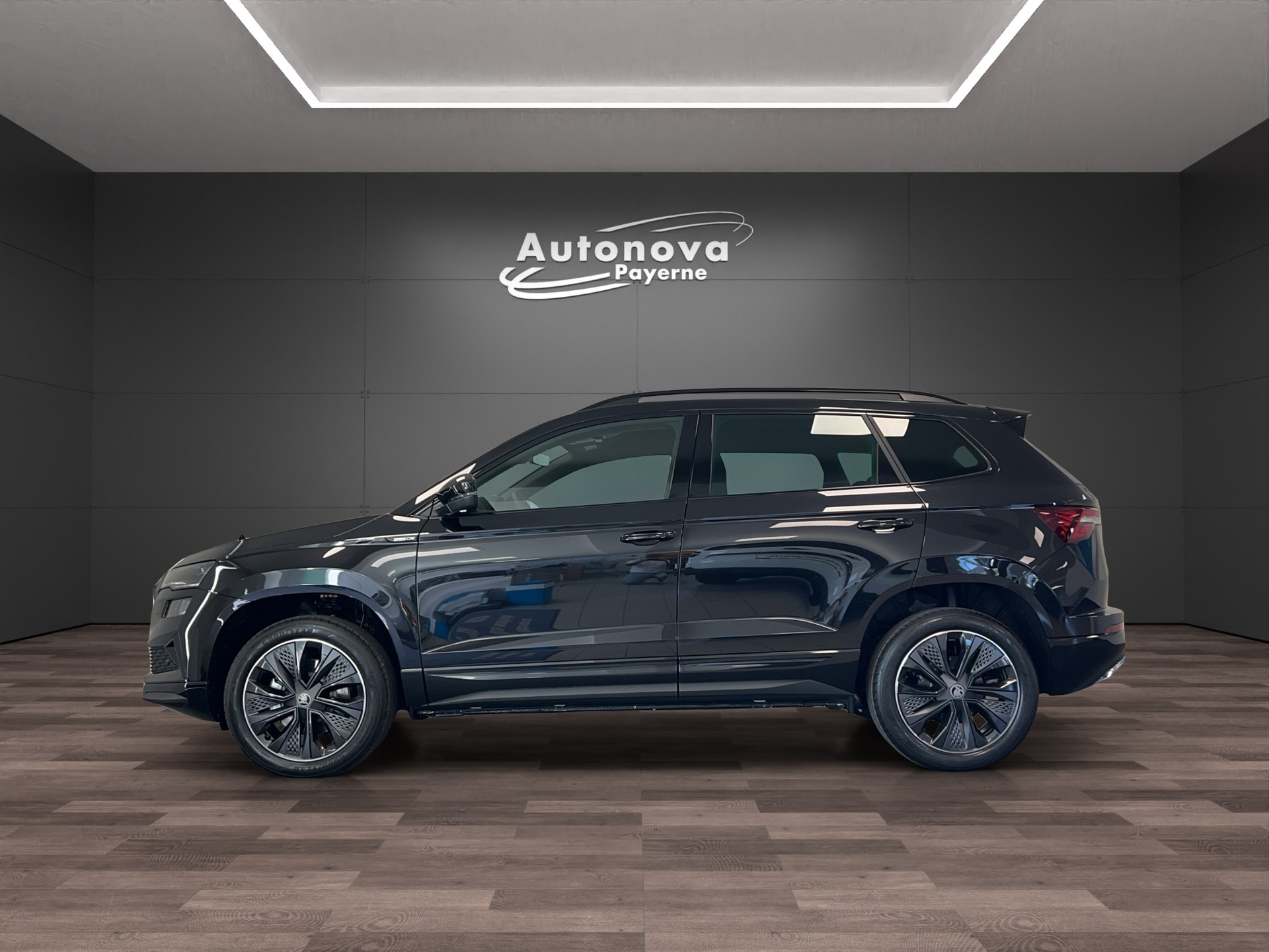 SKODA Karoq 1.5 TSI SportLine DSG-image-2
