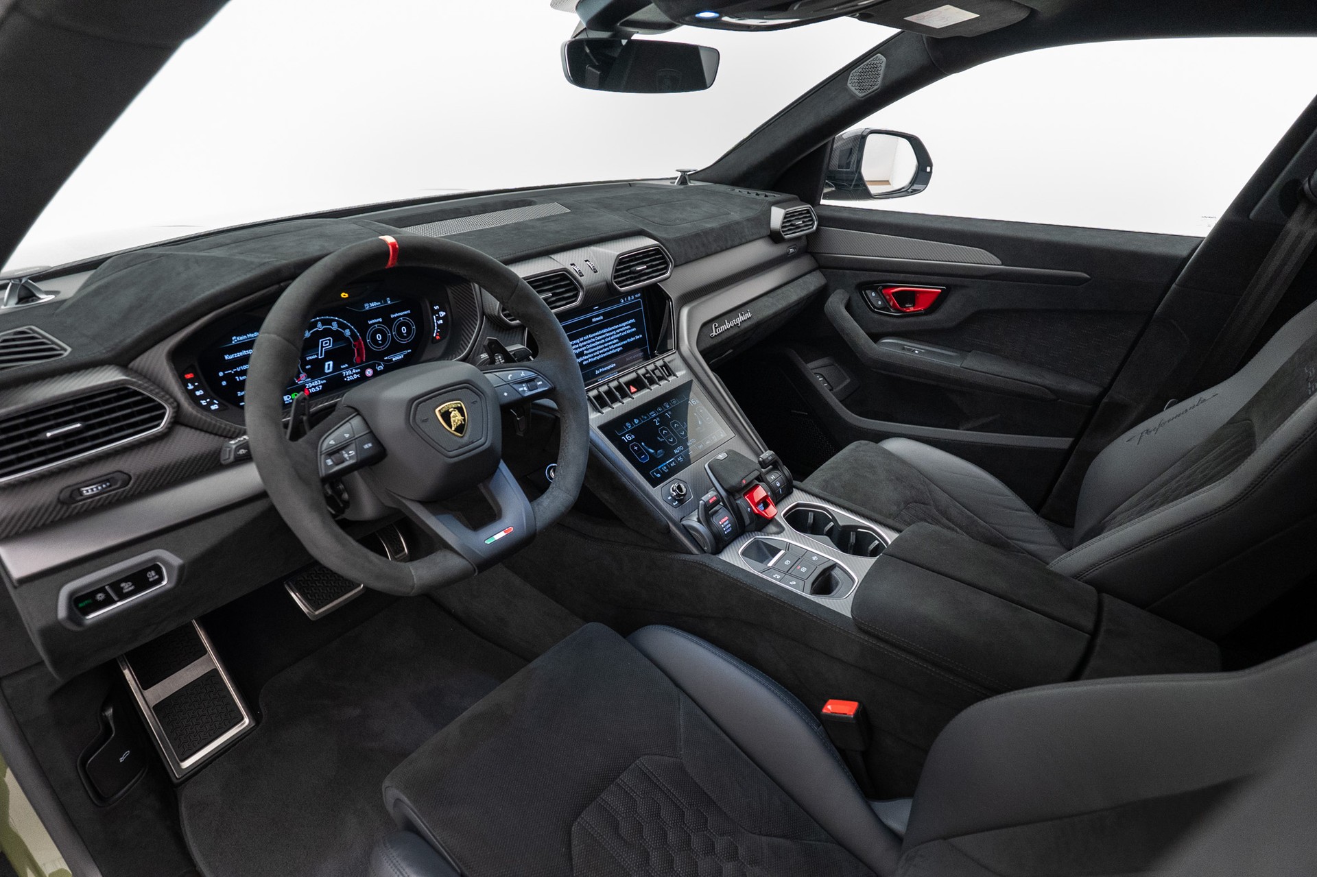 LAMBORGHINI Urus Performante-image-5