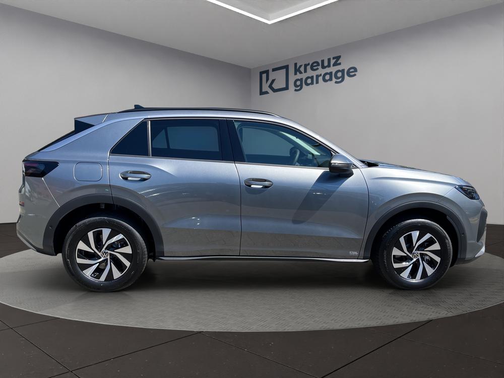 VW T-Roc 1.5 eTSI mHEV Life DSG-image-1