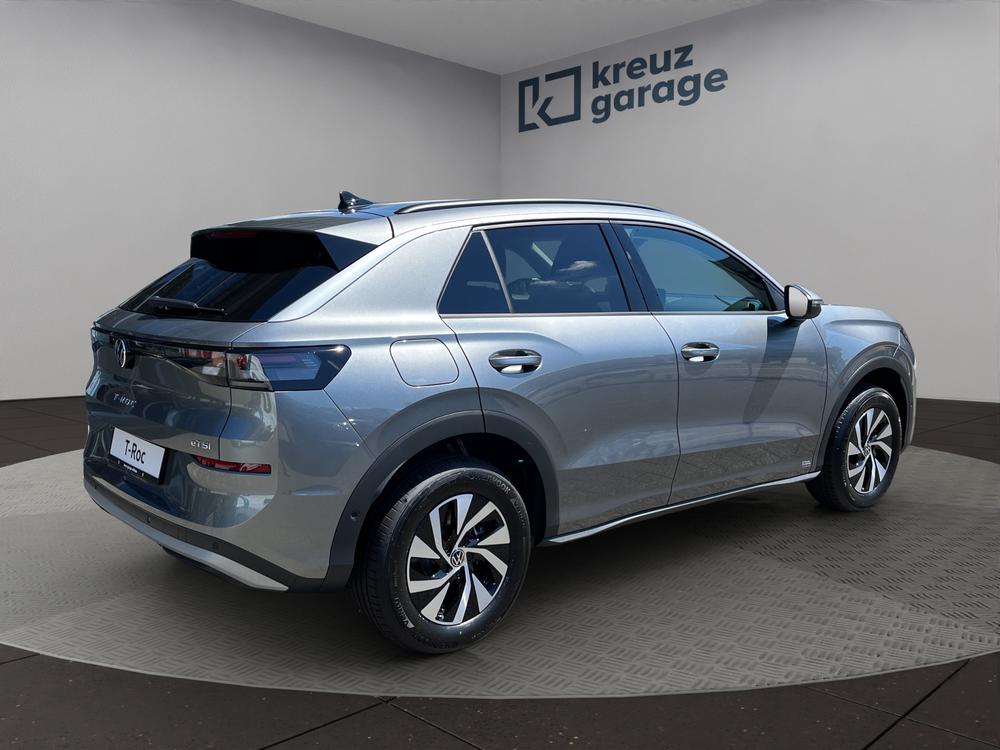 VW T-Roc 1.5 eTSI mHEV Life DSG-image-2