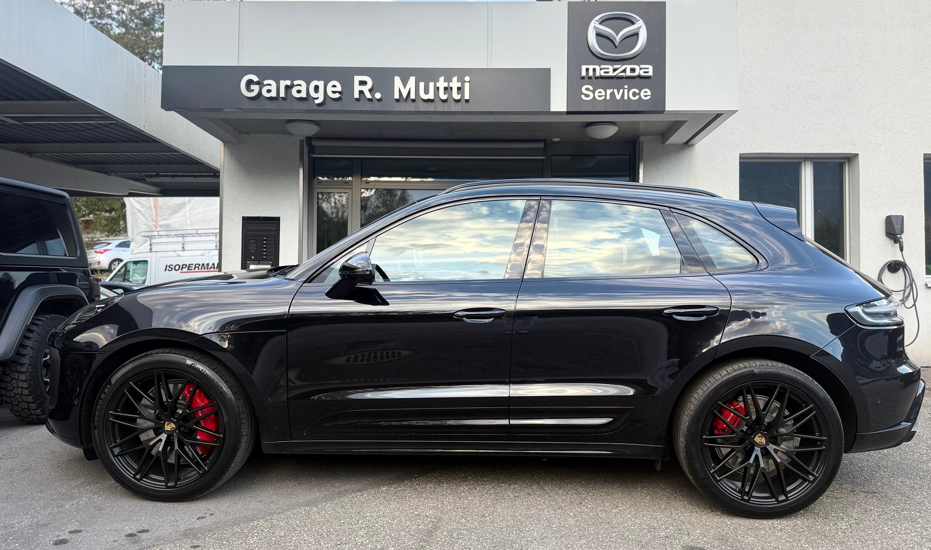 PORSCHE Macan GTS PDK-image-1