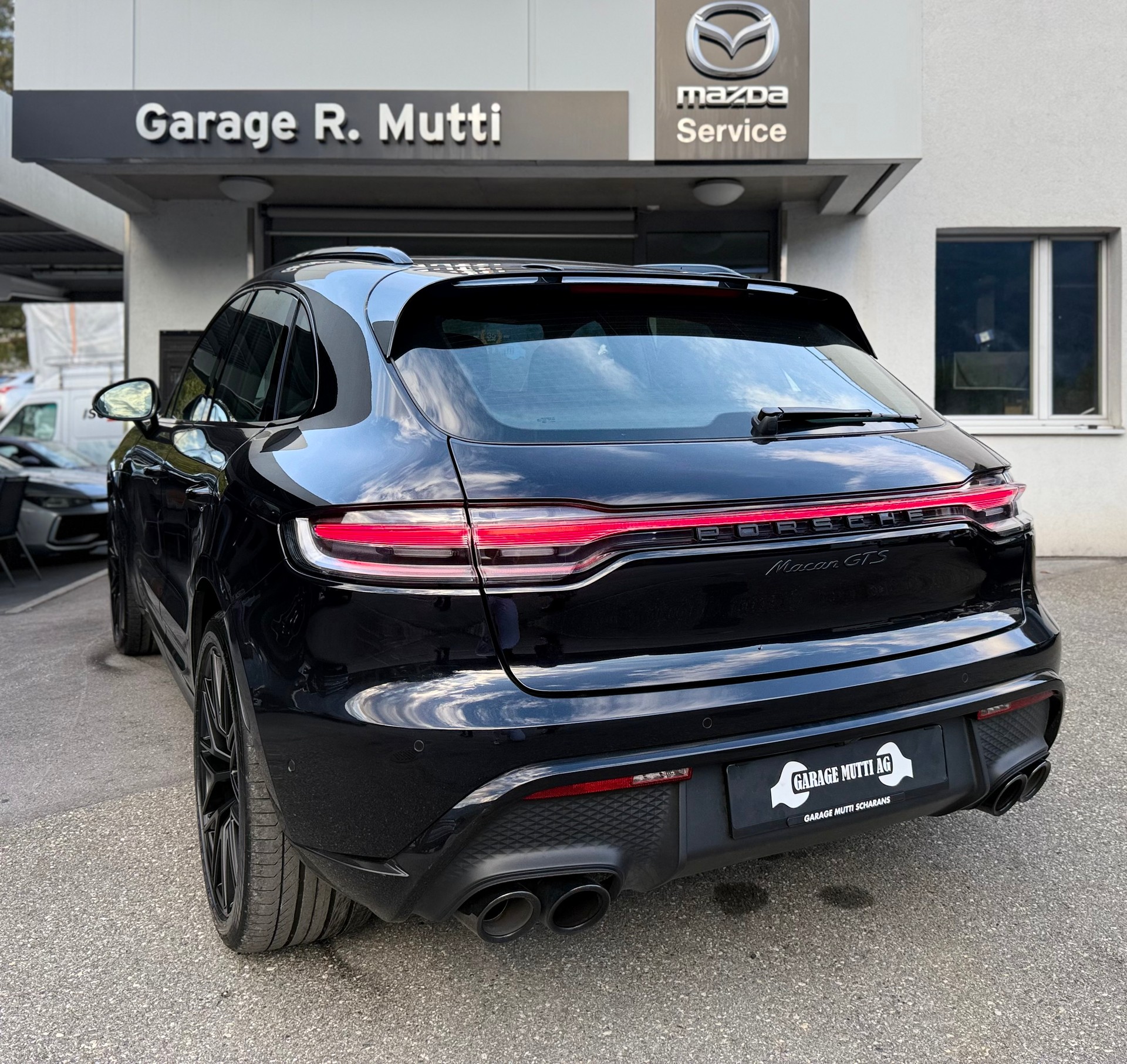 PORSCHE Macan GTS PDK-image-2