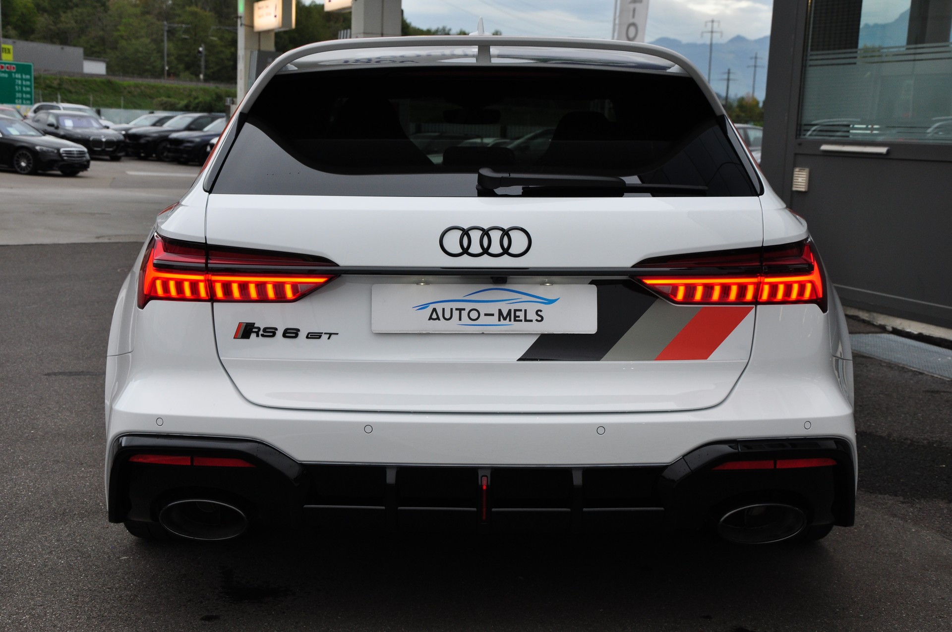 AUDI RS6 Avant 4.0 TFSI V8 GT Performance quattro 190/660-image-17