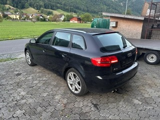 AUDI 1.8 16V T FSI Snow quat.-image-1