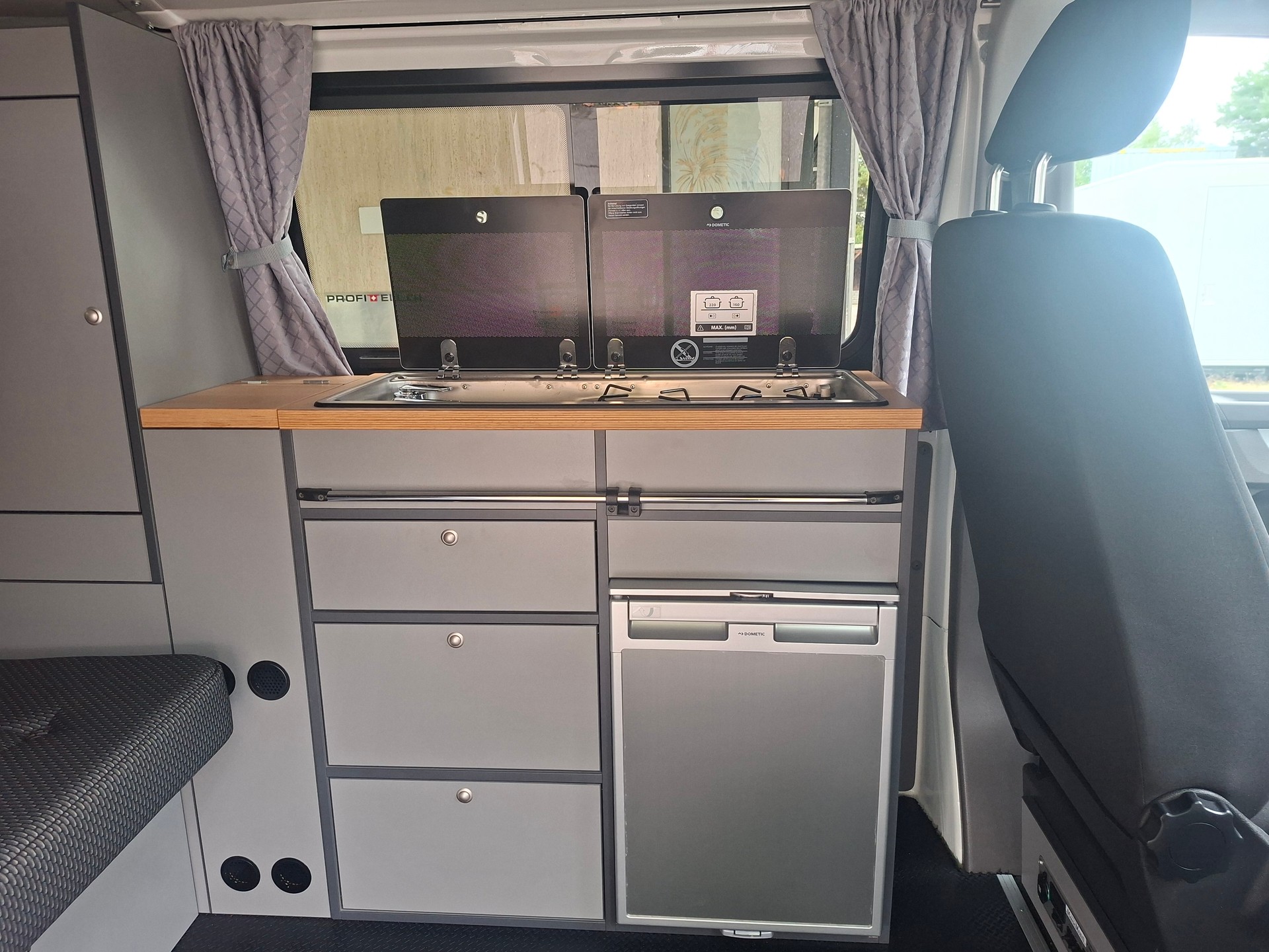VW T6.1 2.0 TDI MareMonti COMFORT Camper 5Sitze-image-7