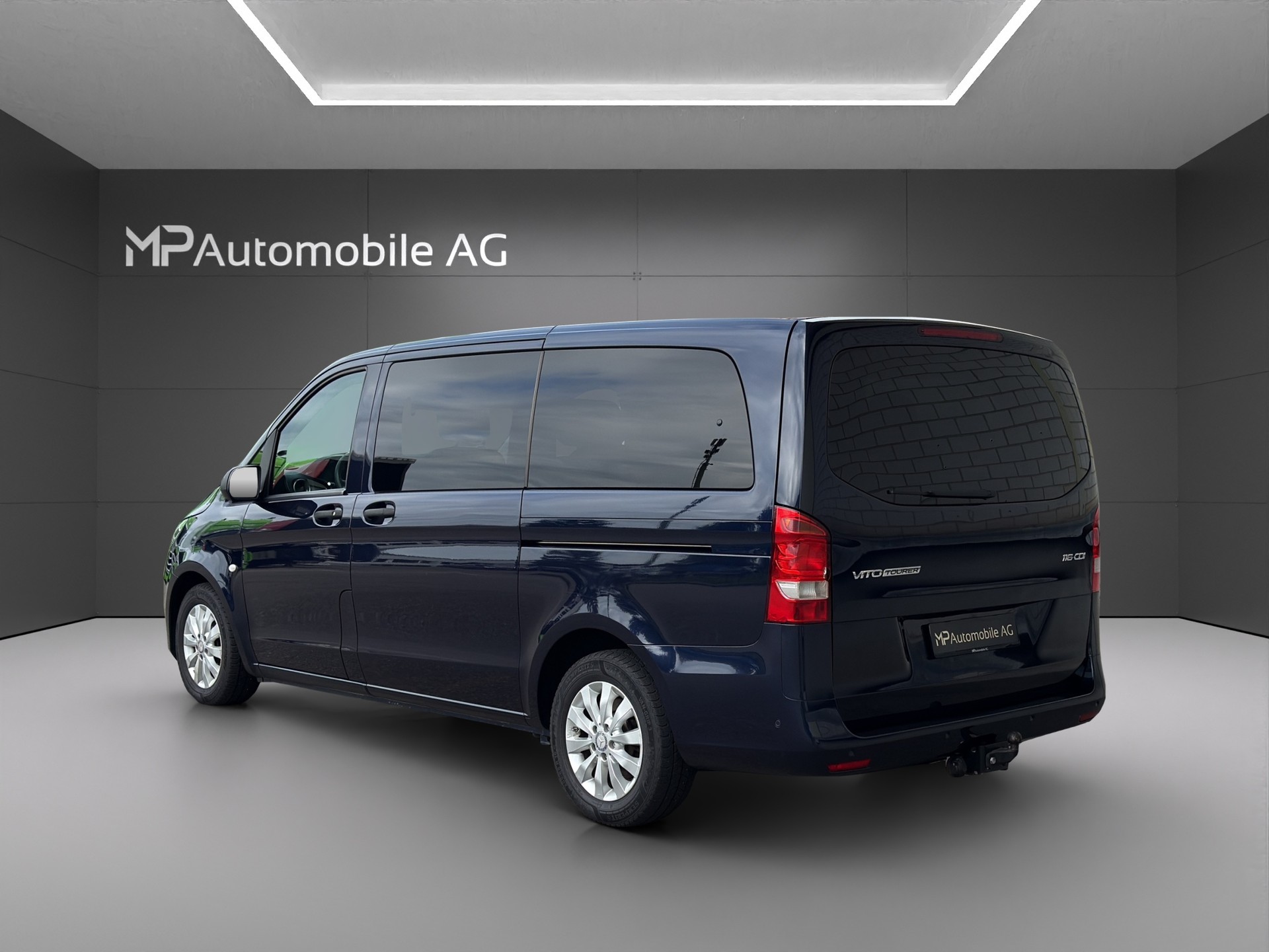 MERCEDES-BENZ Vito 116 BlueTec Tourer Select L 7G-Tronic-image-5