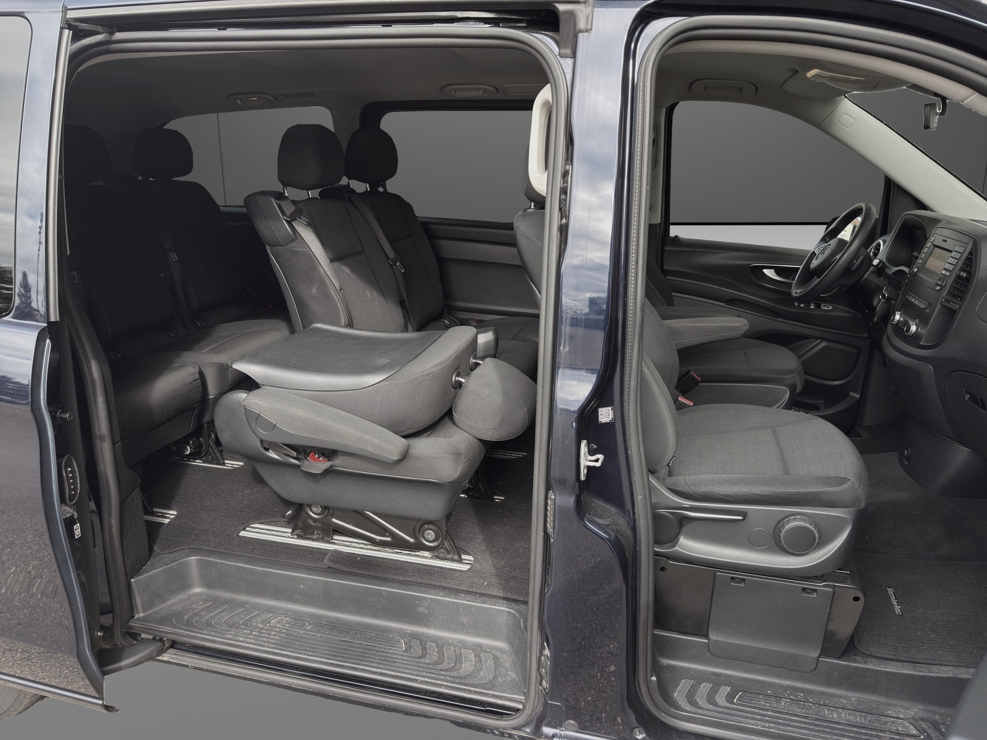 MERCEDES-BENZ Vito 116 BlueTec Tourer Select L 7G-Tronic-image-10