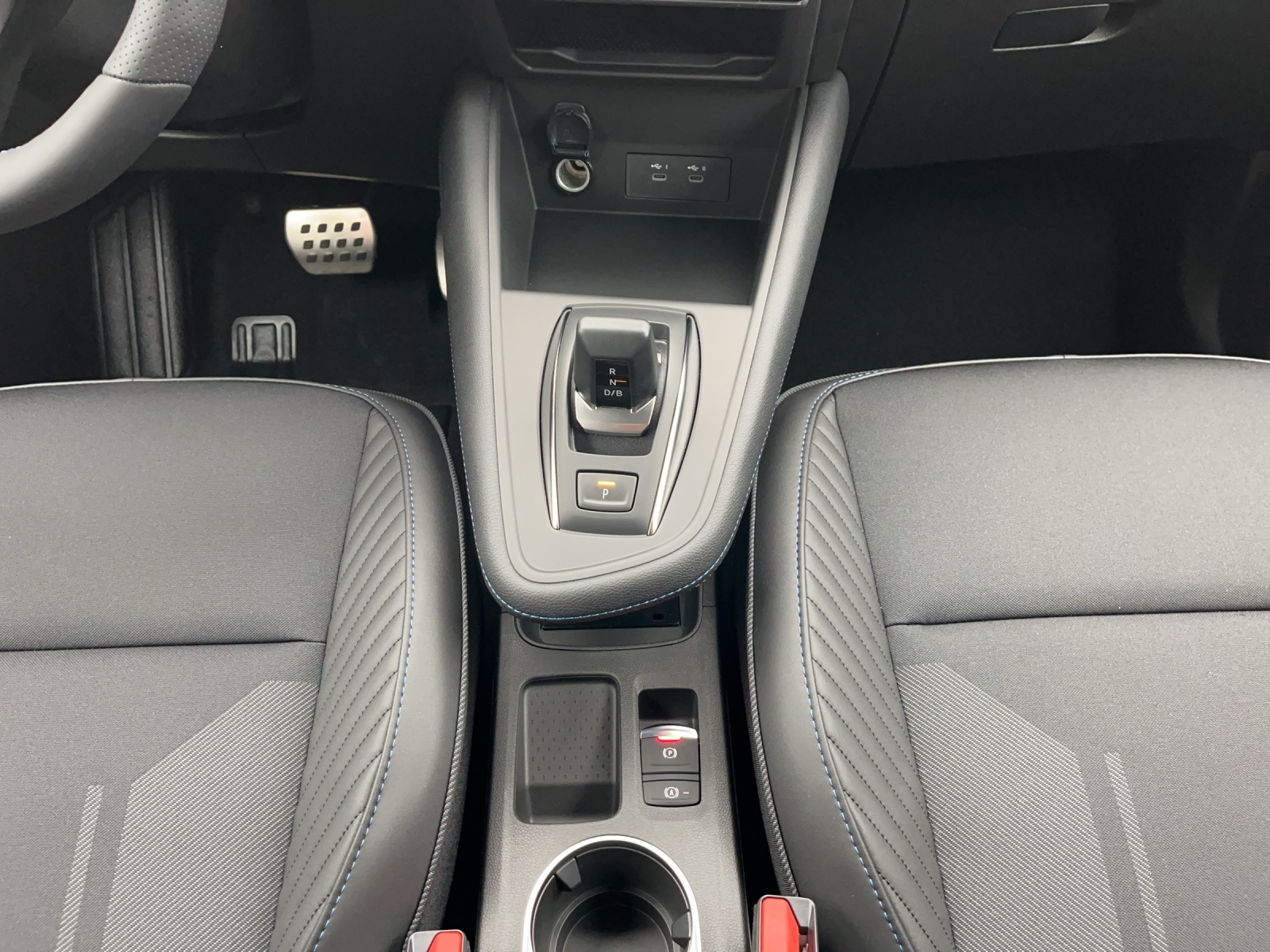 RENAULT Captur 1.8 E-Tech esprit Alpine-image-13