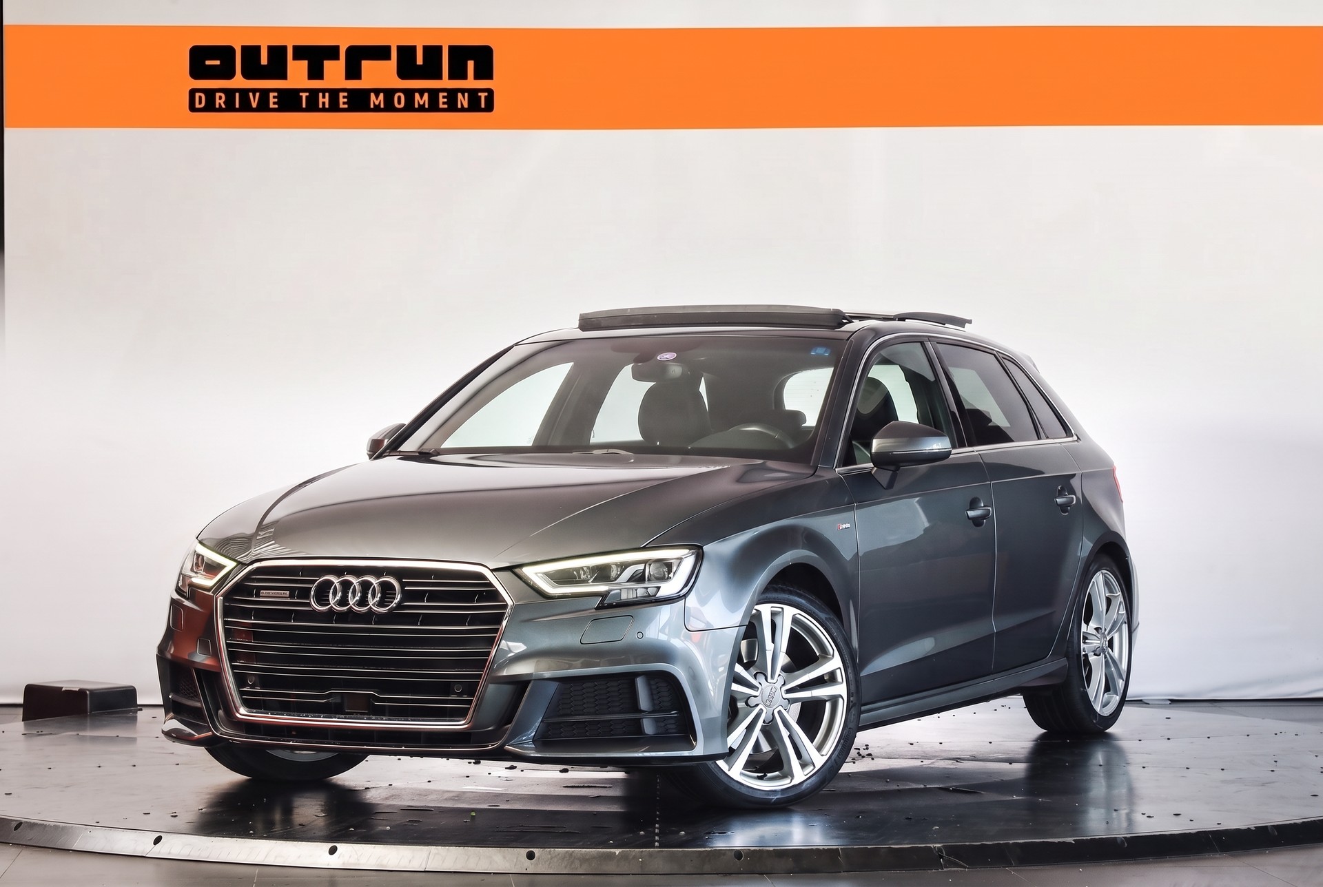 AUDI A3 Sportback 2.0 TFSI Sport quattro S-tronic • Gris Daytona • S line • Virtual Cockpit-image-0